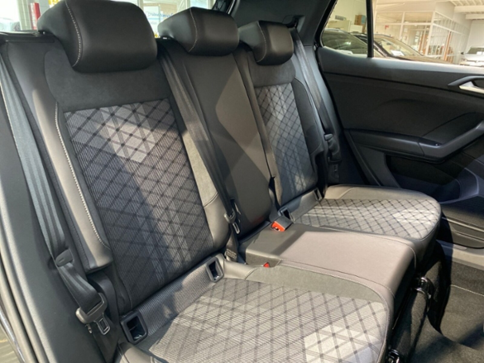 Volkswagen T-Cross – Bild 18