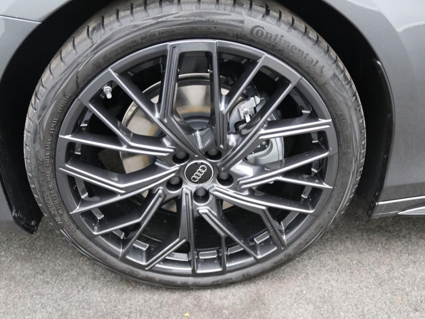 Bild über Audi A6 Avant edition one TDI 150 kW S tronic - für weitere Informationen kontaktieren Sie den Audi Partner