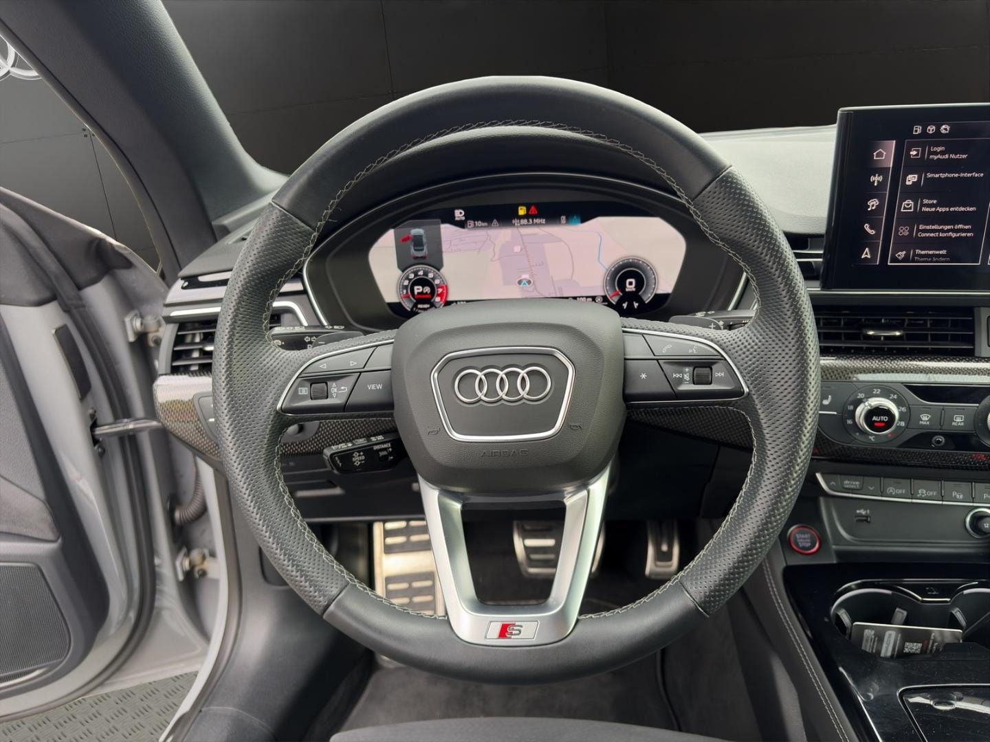 Bild über Audi S5 Cabriolet TFSI quattro tiptronic - für weitere Informationen kontaktieren Sie den Audi Partner