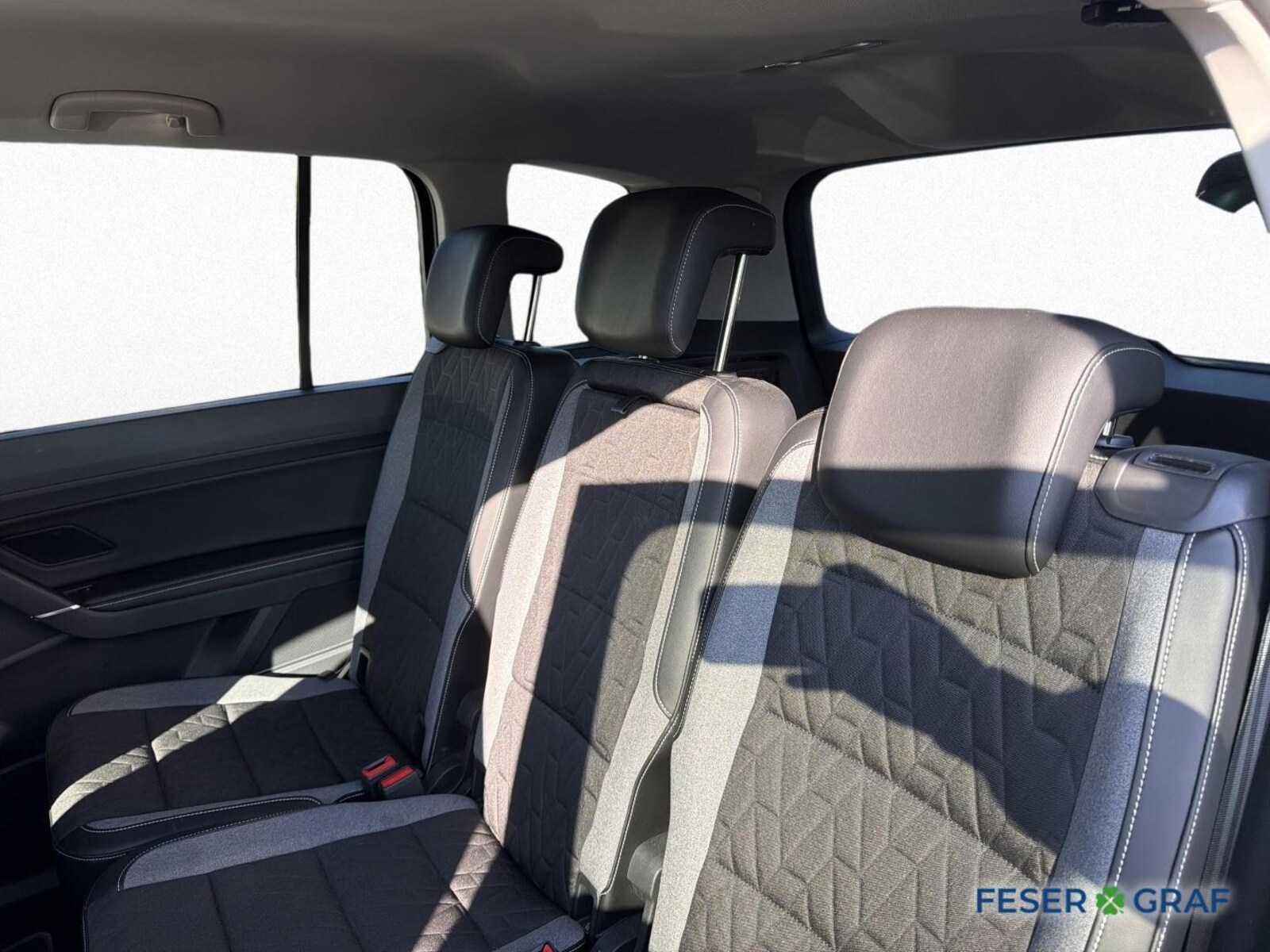 Volkswagen Touran – Bild 14