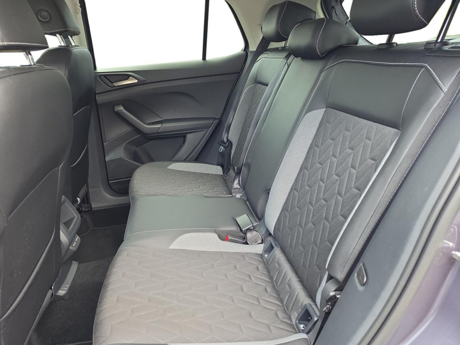 Volkswagen T-Cross – Bild 10