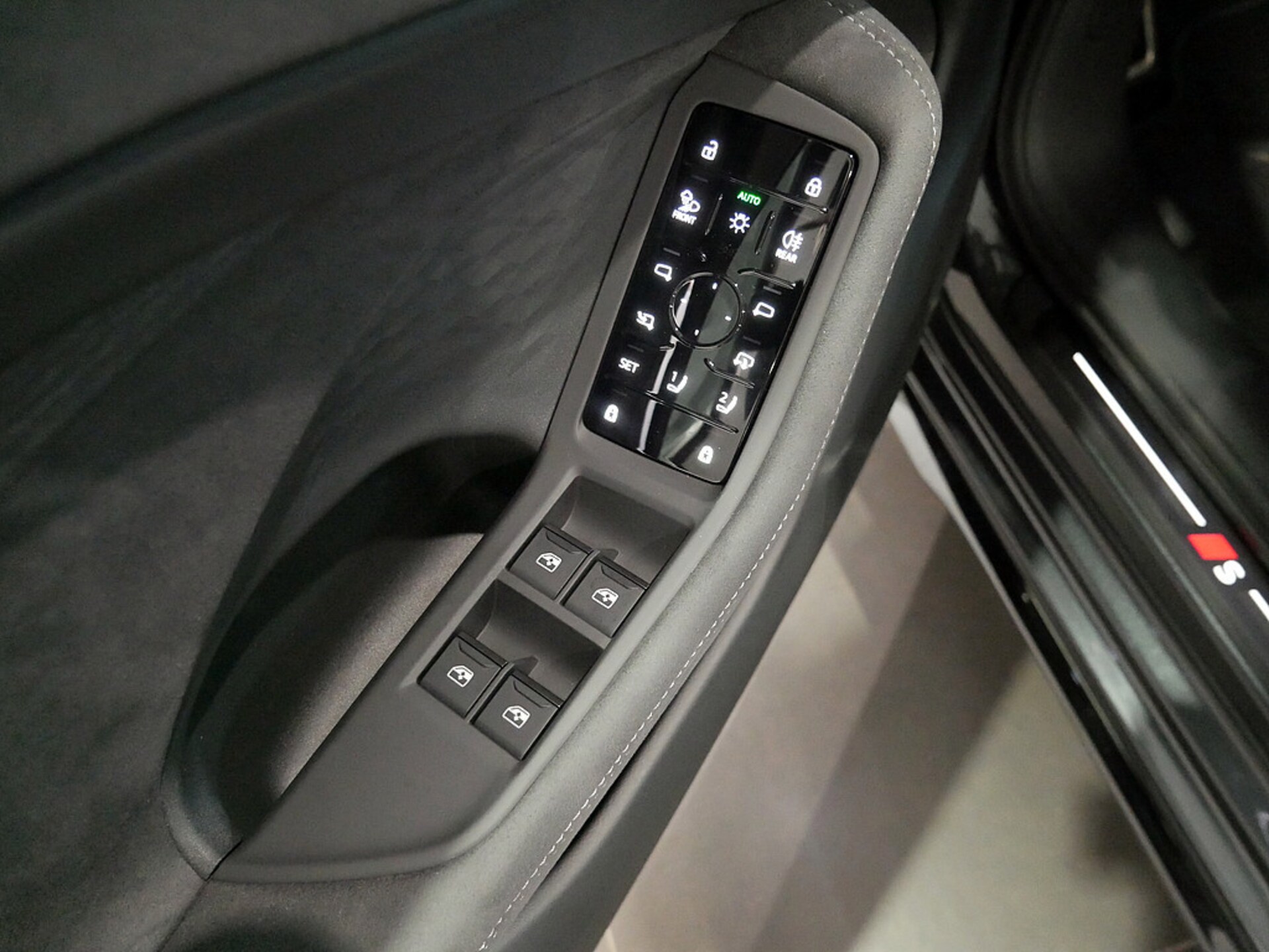 Audi A6 Limousine