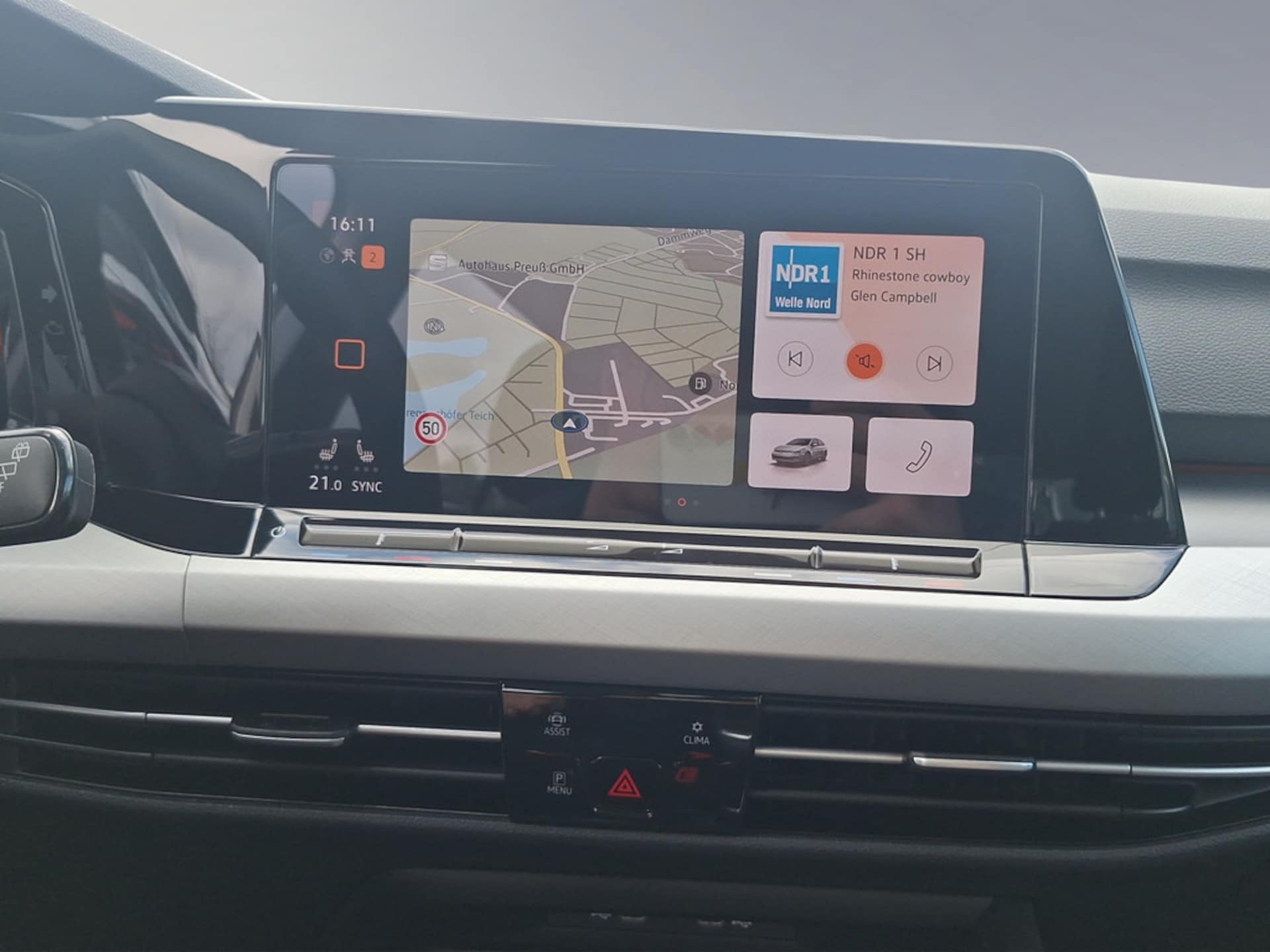 Volkswagen Golf Variant Life