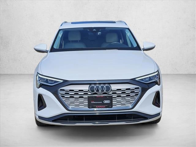 2024 Audi Q8 e-tron