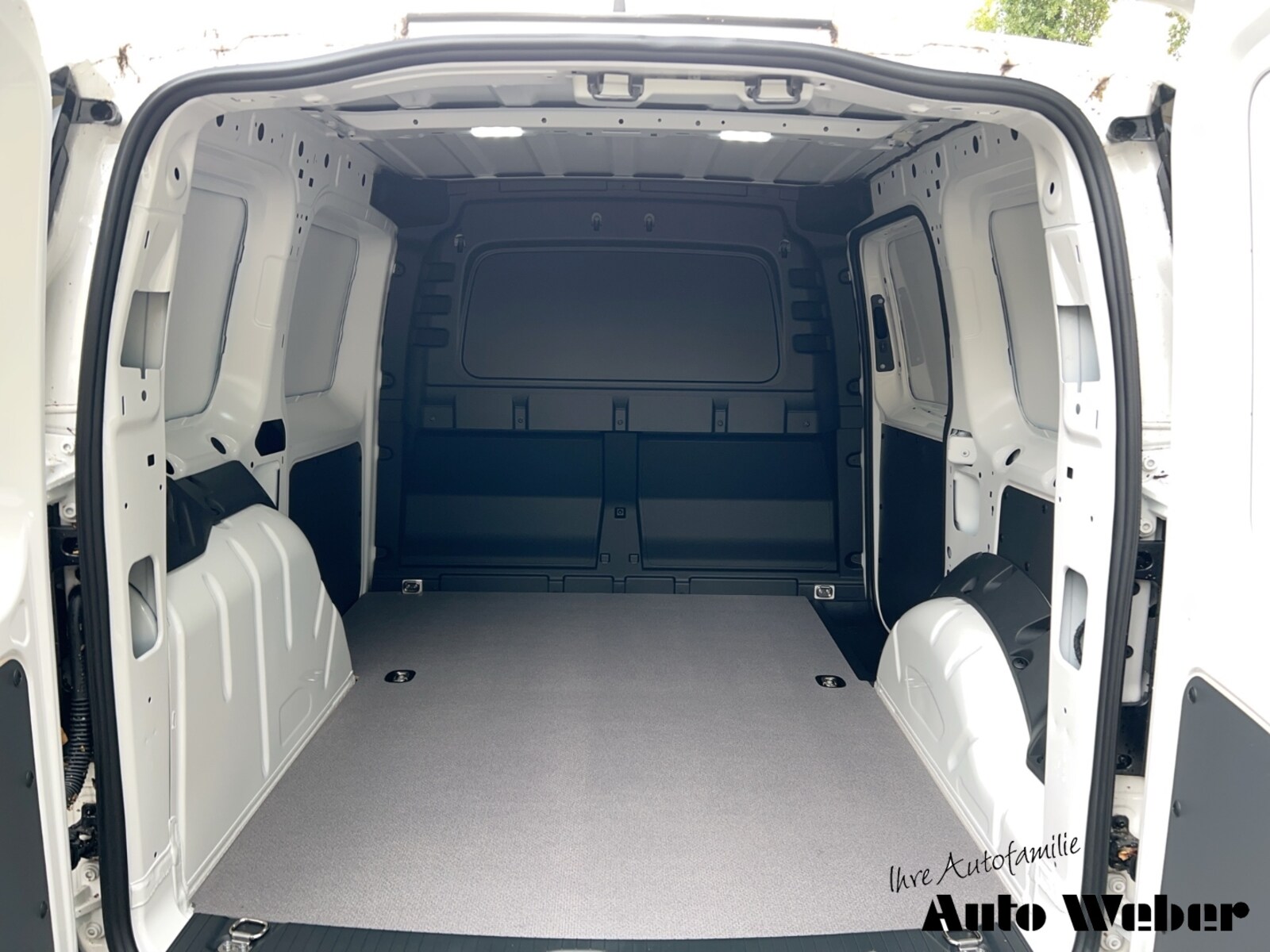 Volkswagen Caddy Cargo – Bild 12