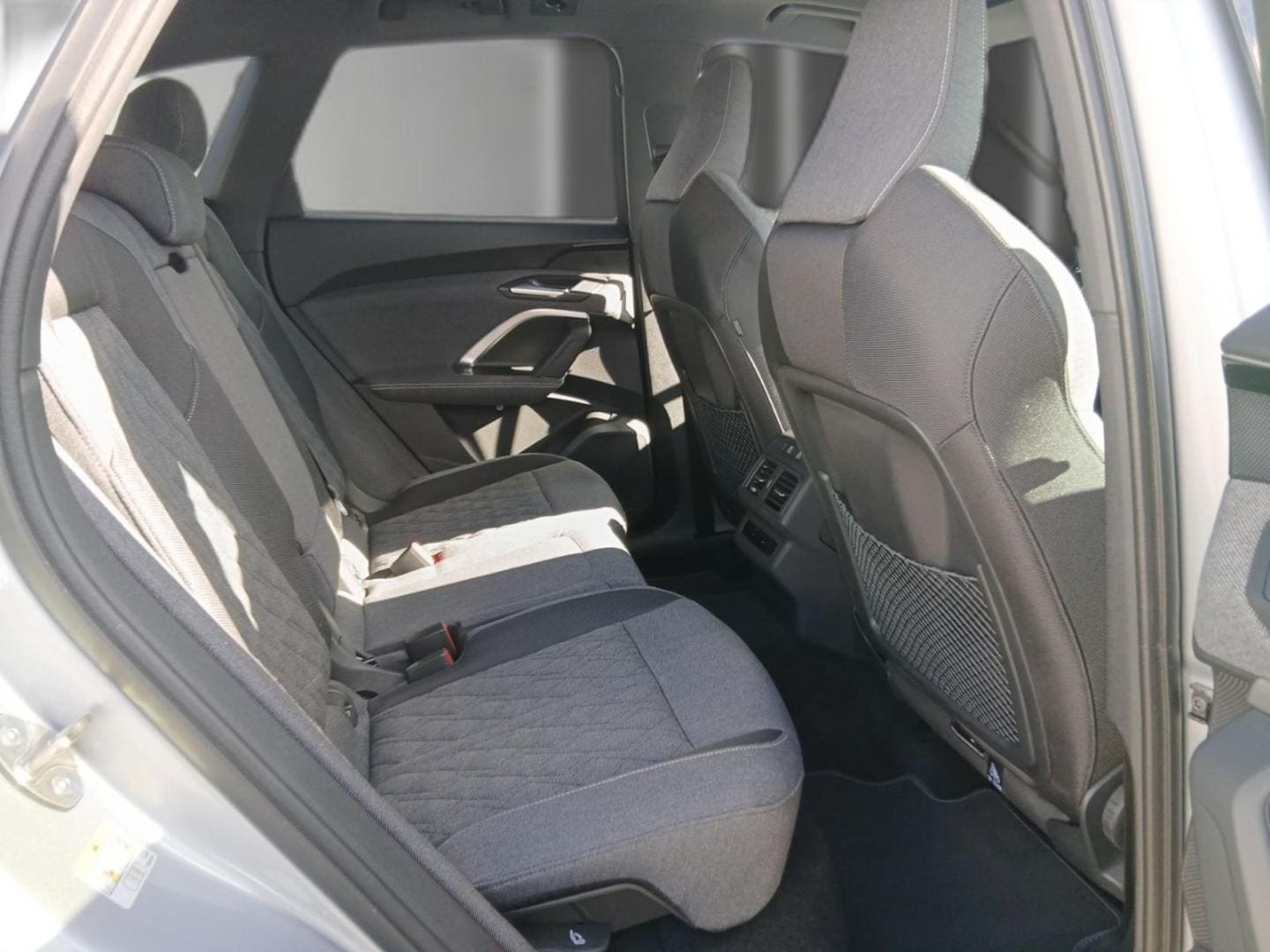Bild über Audi Q5 SUV TFSI 150 kW S tronic - für weitere Informationen kontaktieren Sie den Audi Partner