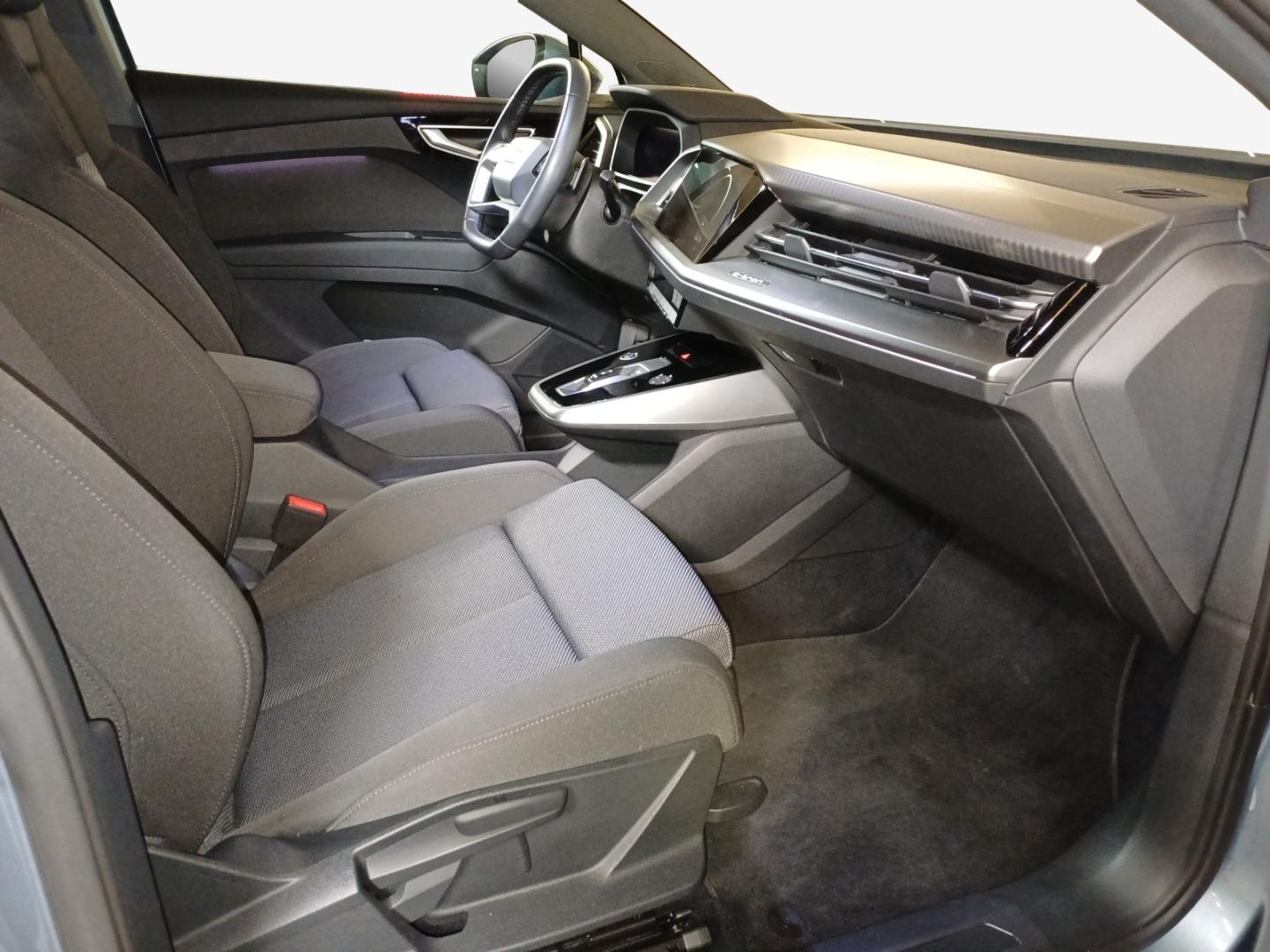 Image about Audi Q4 e-tron 50 e-tron quattro 220,00 kW