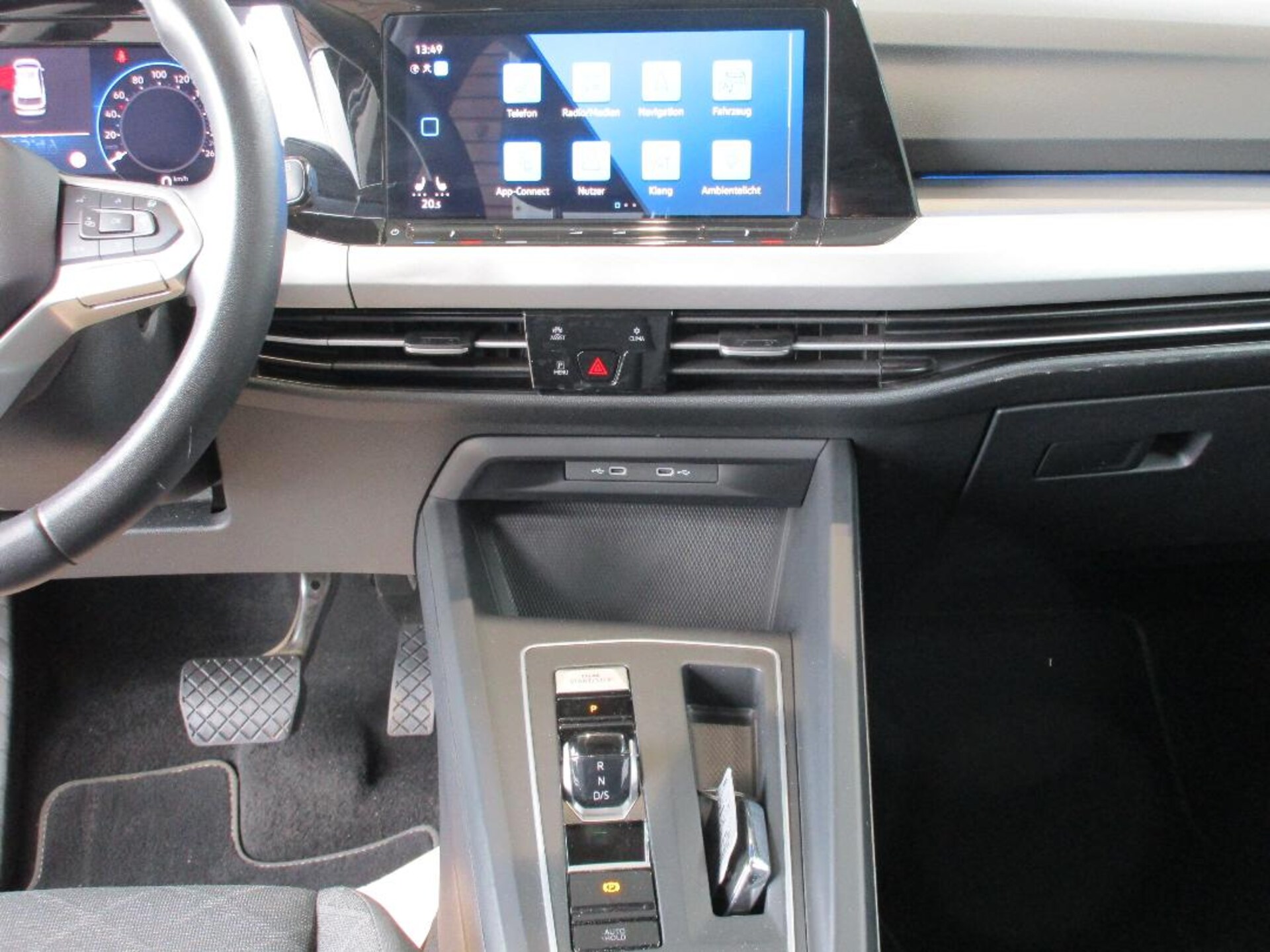 Volkswagen Golf Variant Life
