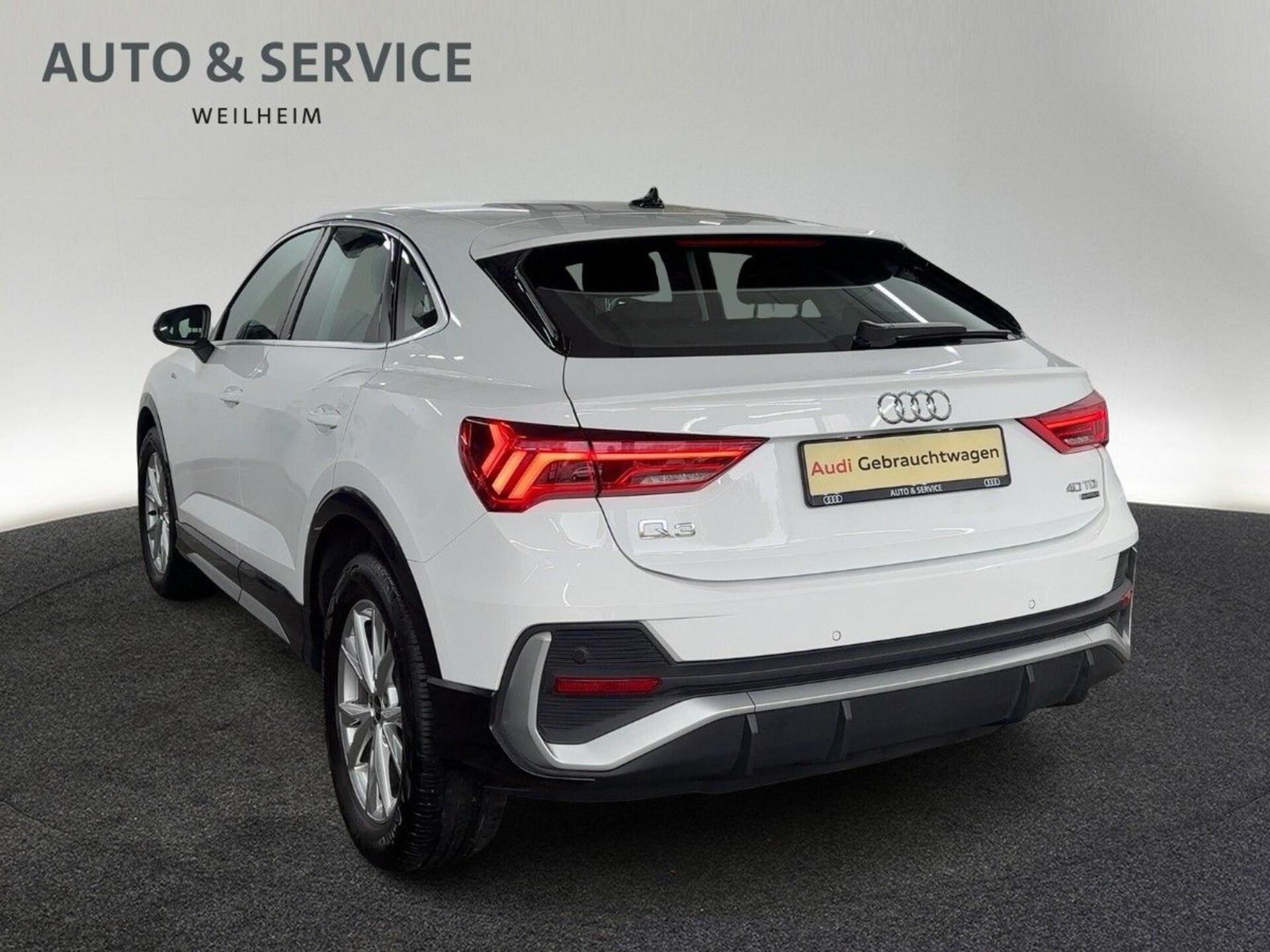 Audi Q3 Sportback S line