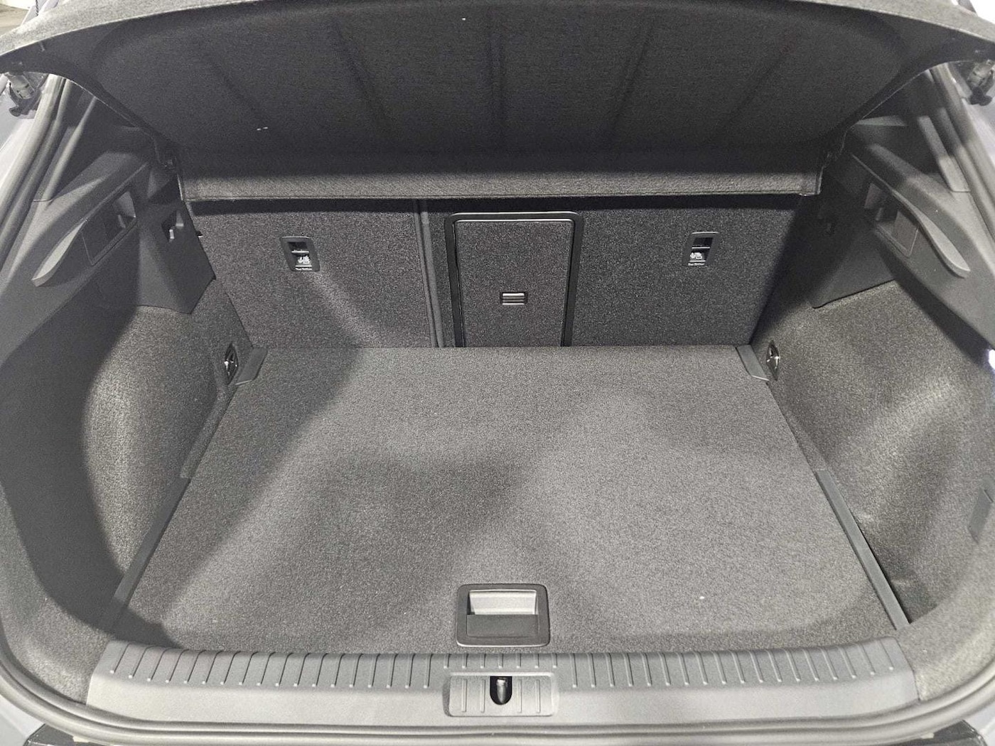 CUPRA Formentor 1.5 eTSI DSG 110 kW (150 CV) — photo 7