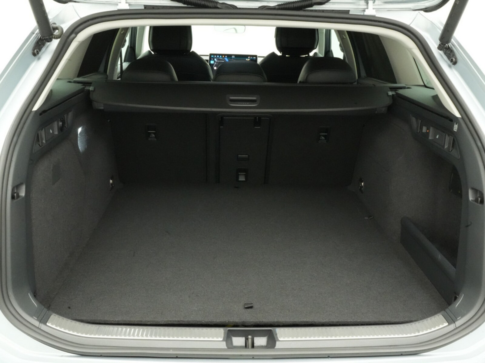 Volkswagen Passat – Bild 24
