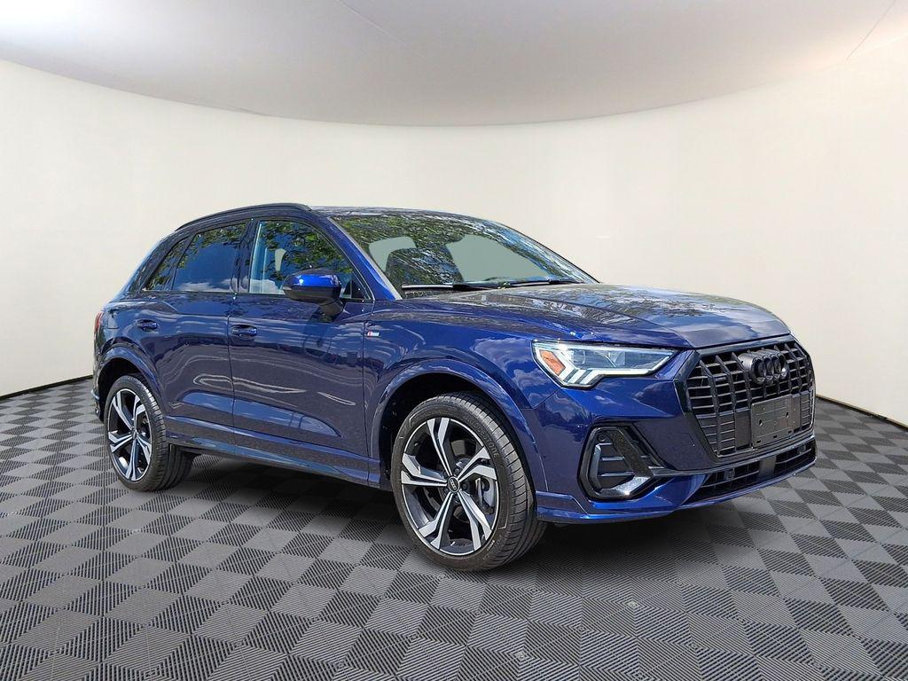 2023 Audi Q3 45 TFSI S Line Premium Plus quattro's photo