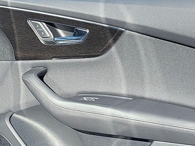 2026 Audi Q8 Premium Plus - Photo 18