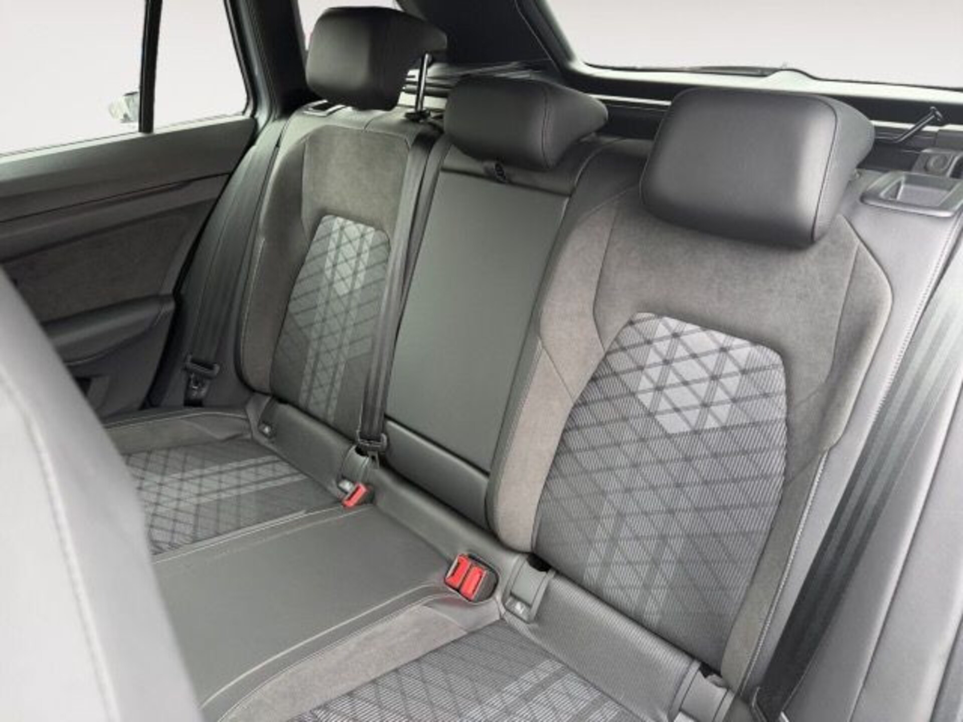 Volkswagen Golf Variant R-Line