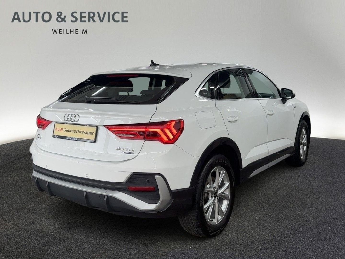 Bild über Audi Q3 Sportback S line 40 TDI quattro S tronic - für weitere Informationen kontaktieren Sie den Audi Partner