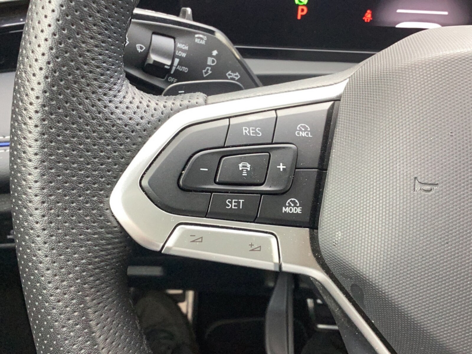 Volkswagen Tiguan – Bild 11