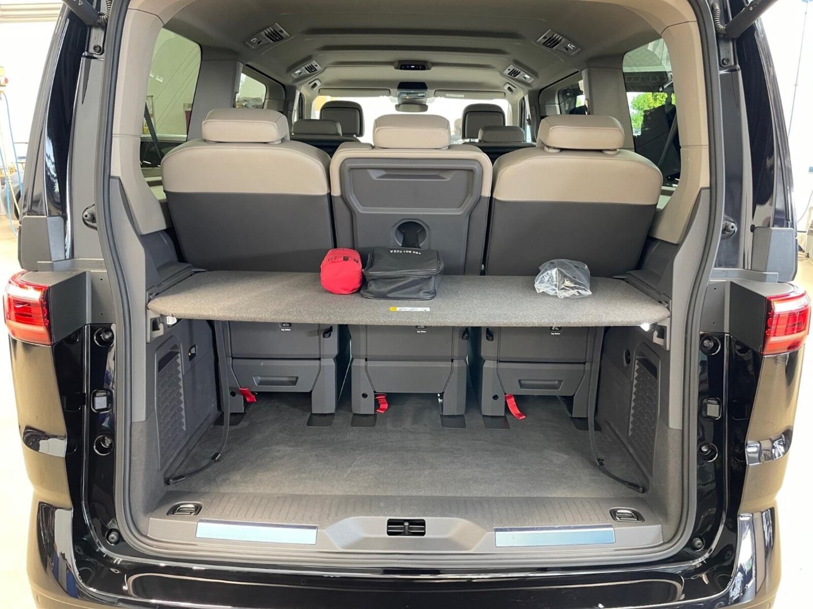 Volkswagen Multivan Langversion – Bild 15