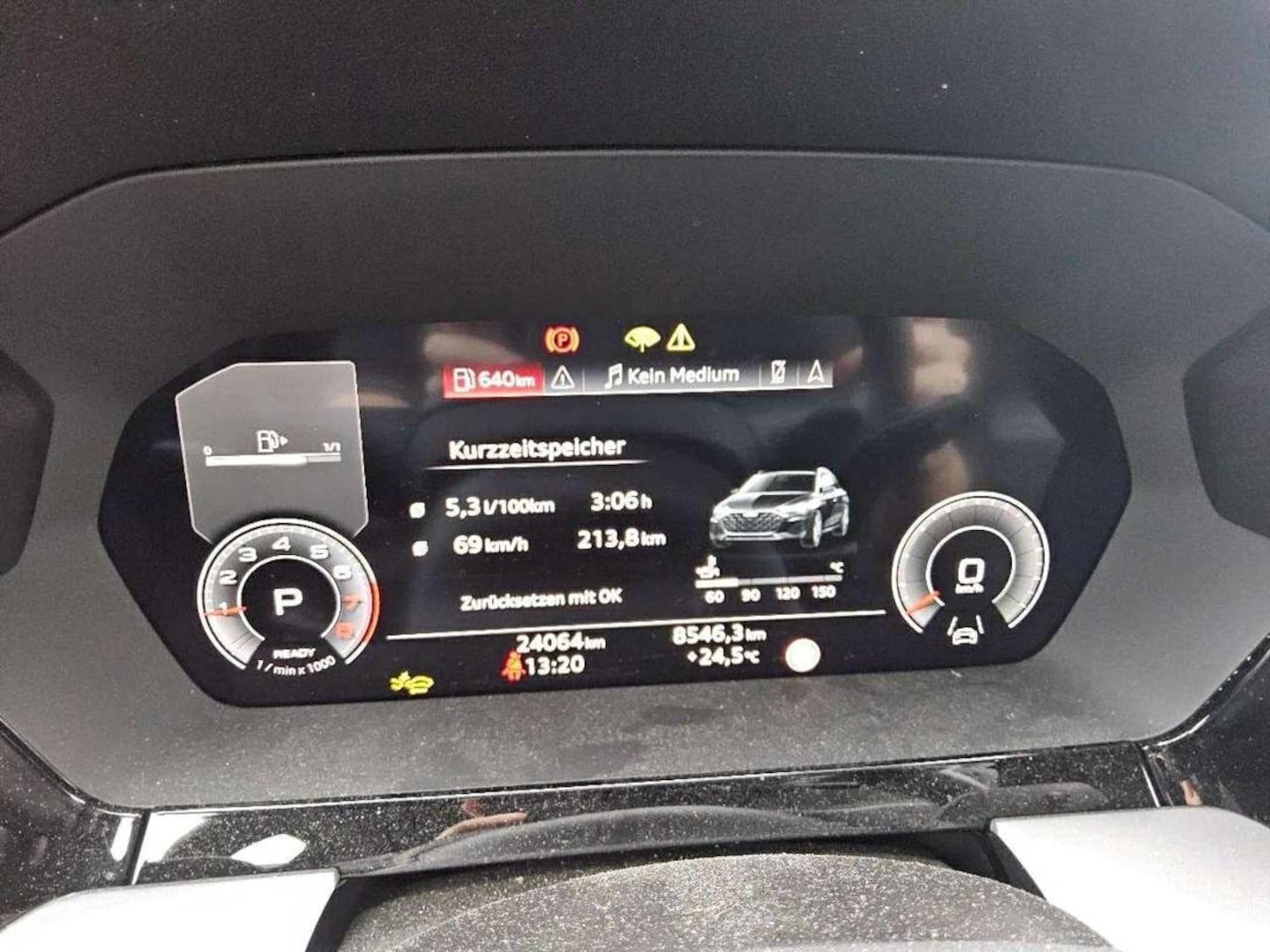 Bild über Audi A3 Sportback S line 35 TFSI S tronic - für weitere Informationen kontaktieren Sie den Audi Partner