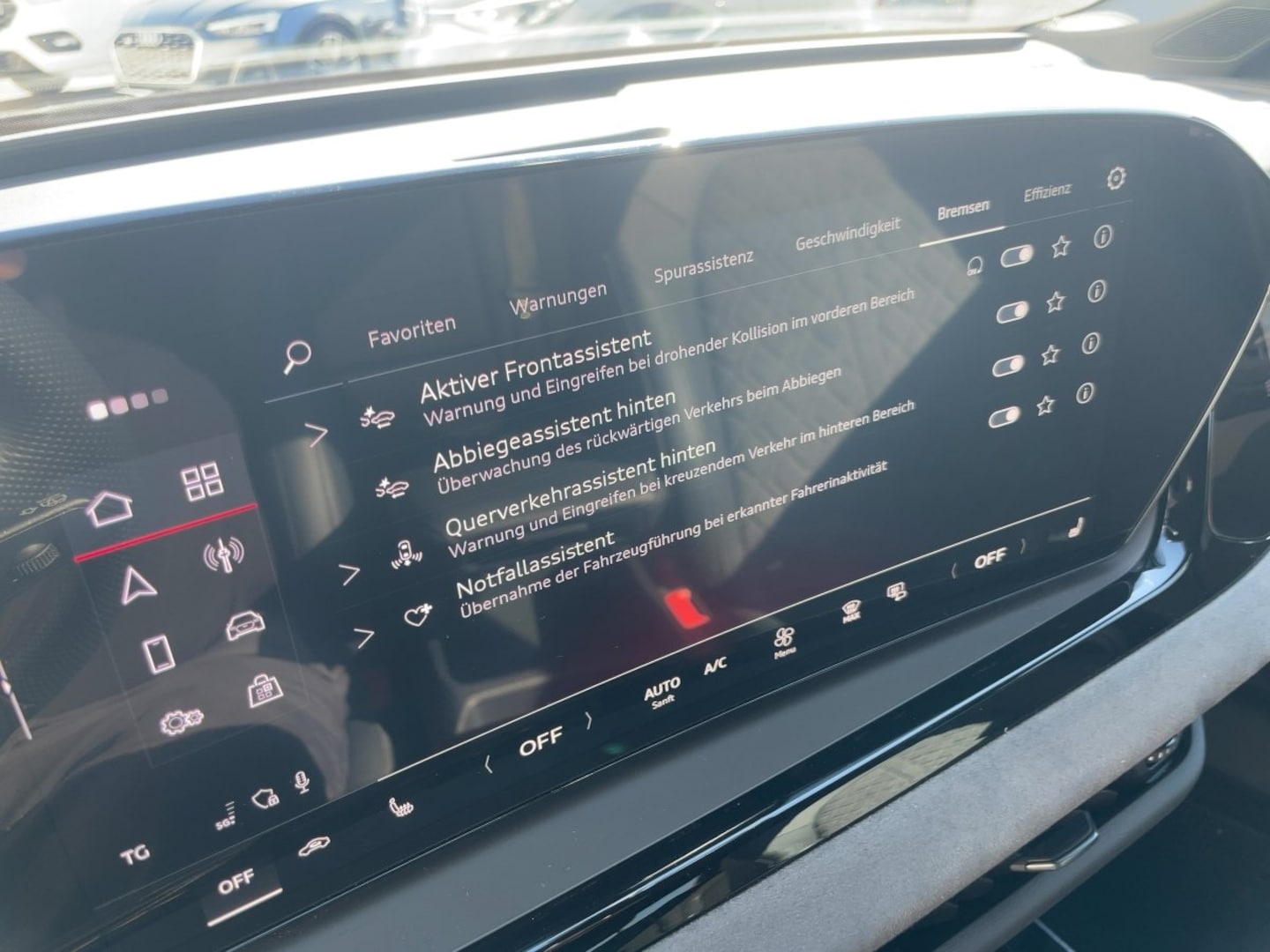 Bild über Audi A5 Avant TDI quattro 150 kW S tronic - für weitere Informationen kontaktieren Sie den Audi Partner