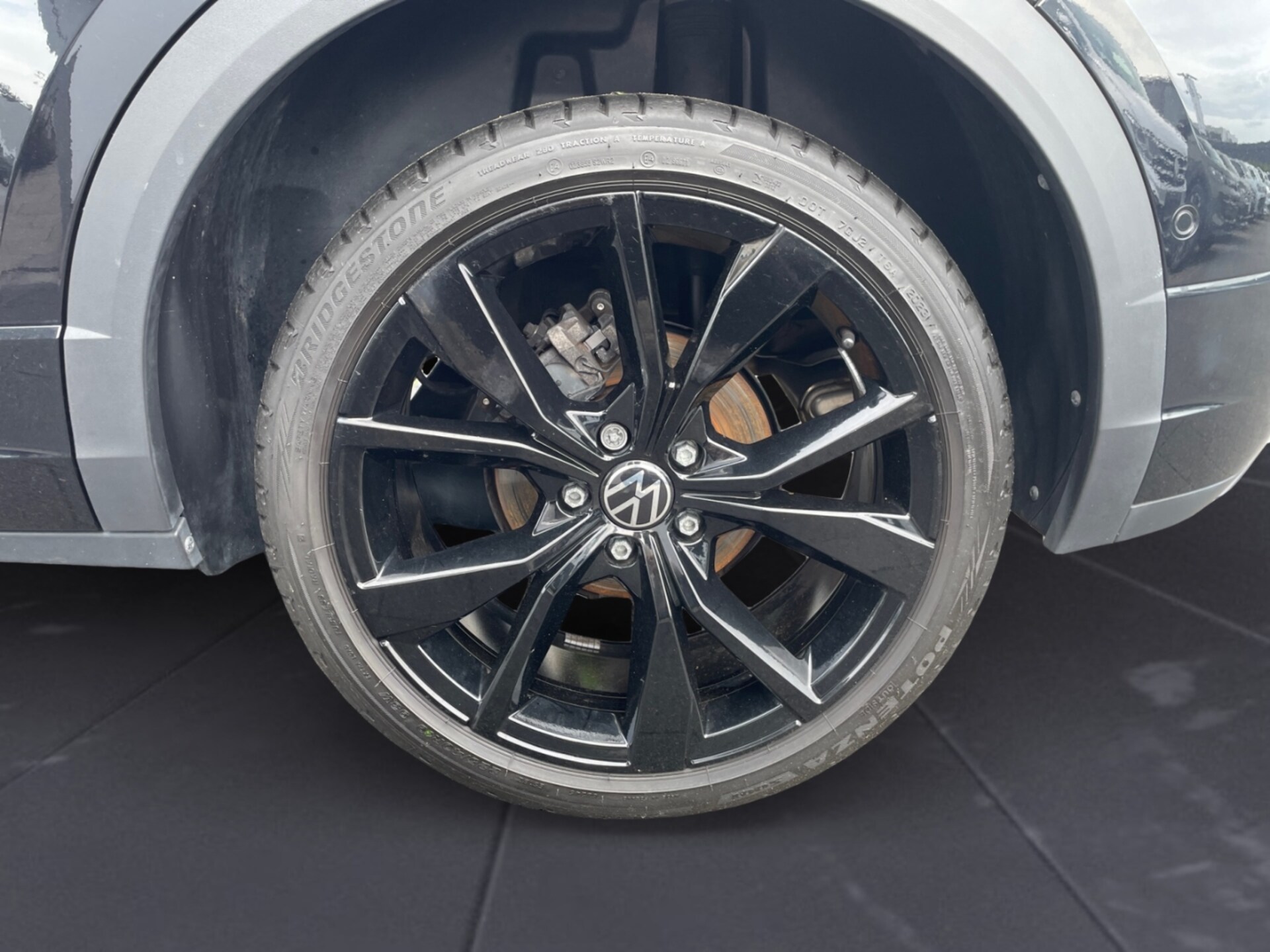 Volkswagen T-Roc R-Line