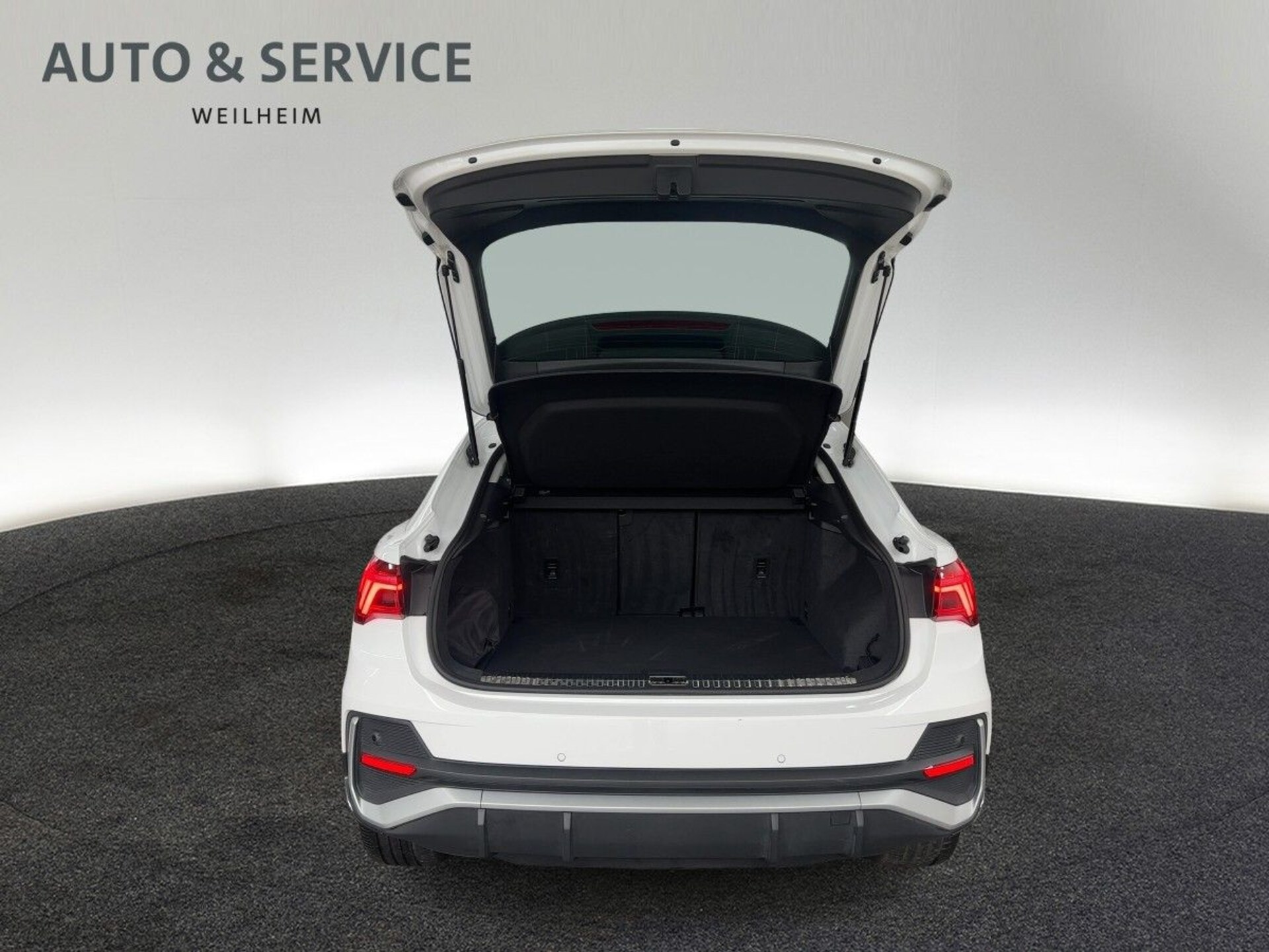 Audi Q3 Sportback S line