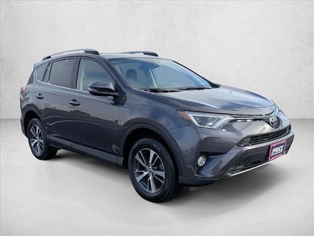 2017 TOYOTA RAV4 - Image 3