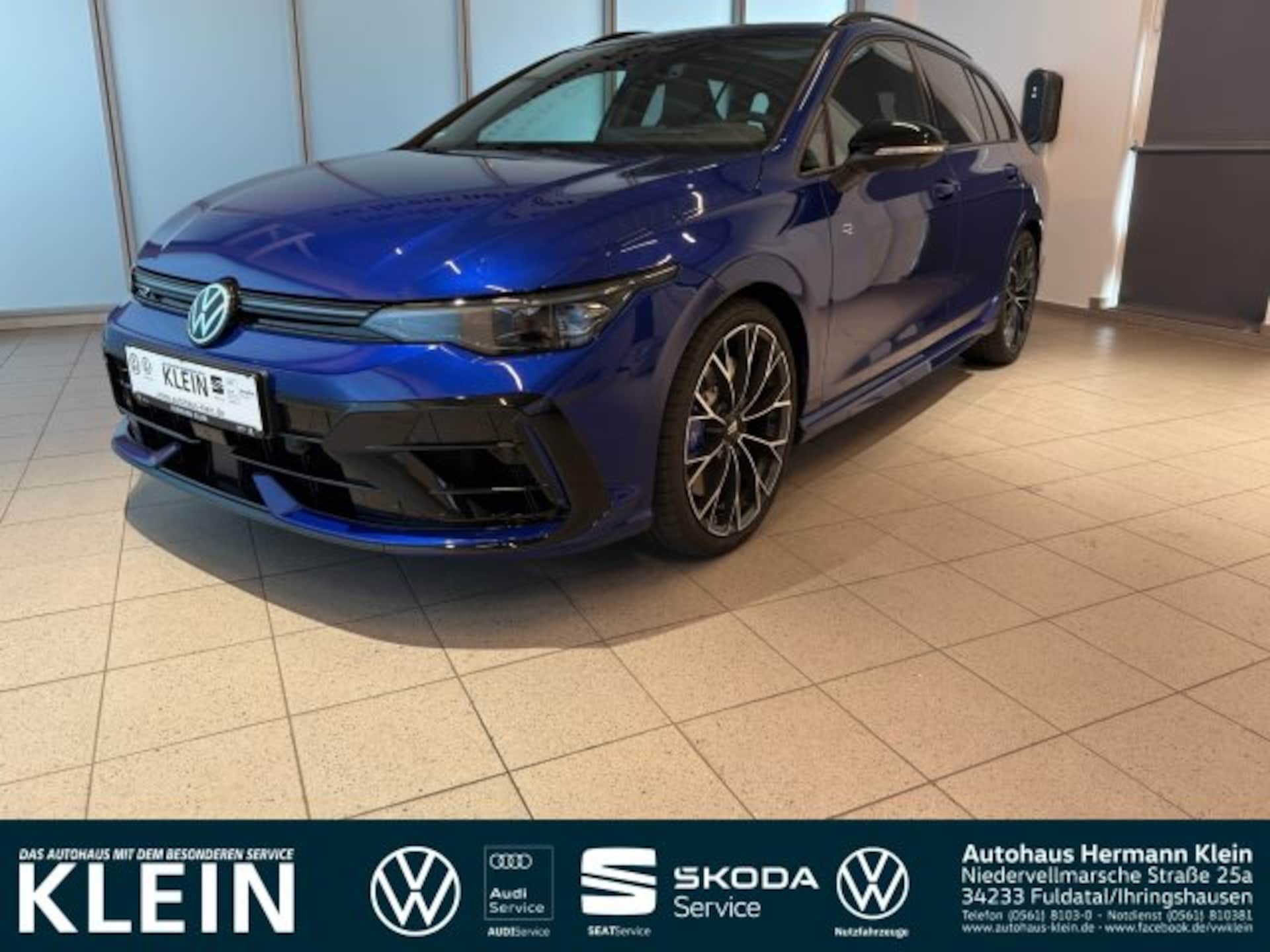 Volkswagen Golf Variant R