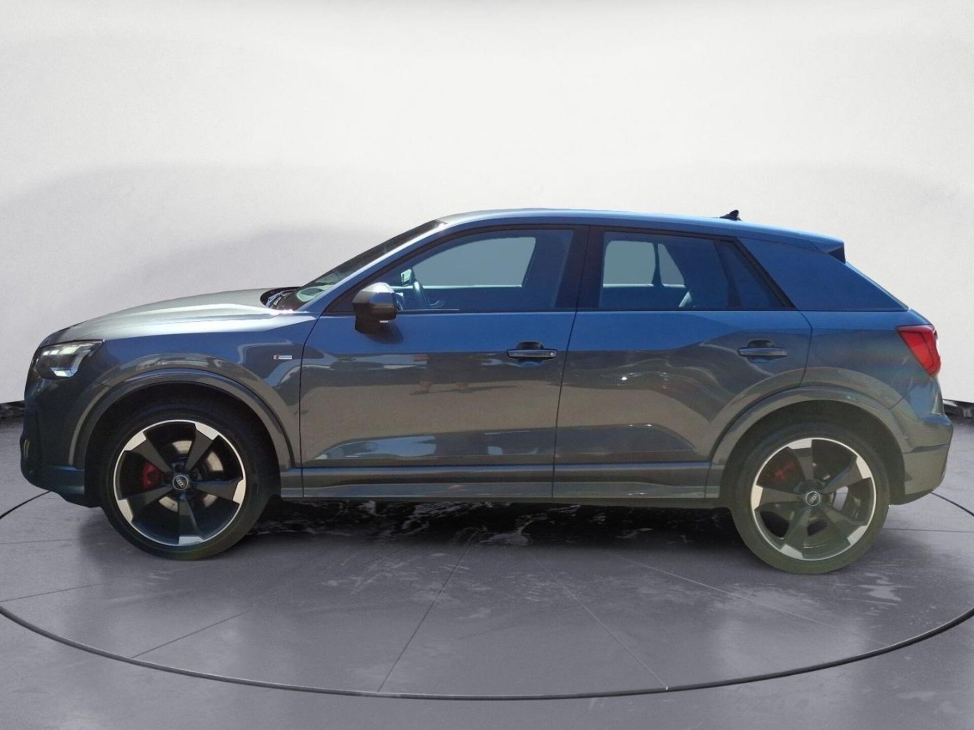 Audi Q2 S line