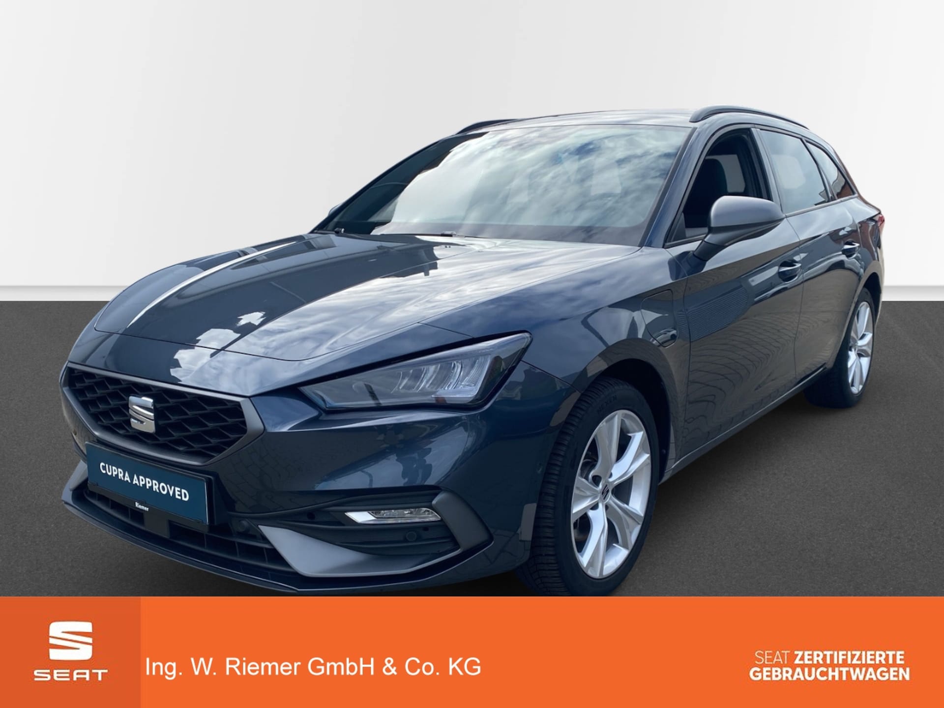Seat Leon Sportstourer — SEAT Leon Sportstourer ST FR eHybrid ACC BLIS CAM SHZ Stdhzg Alarm