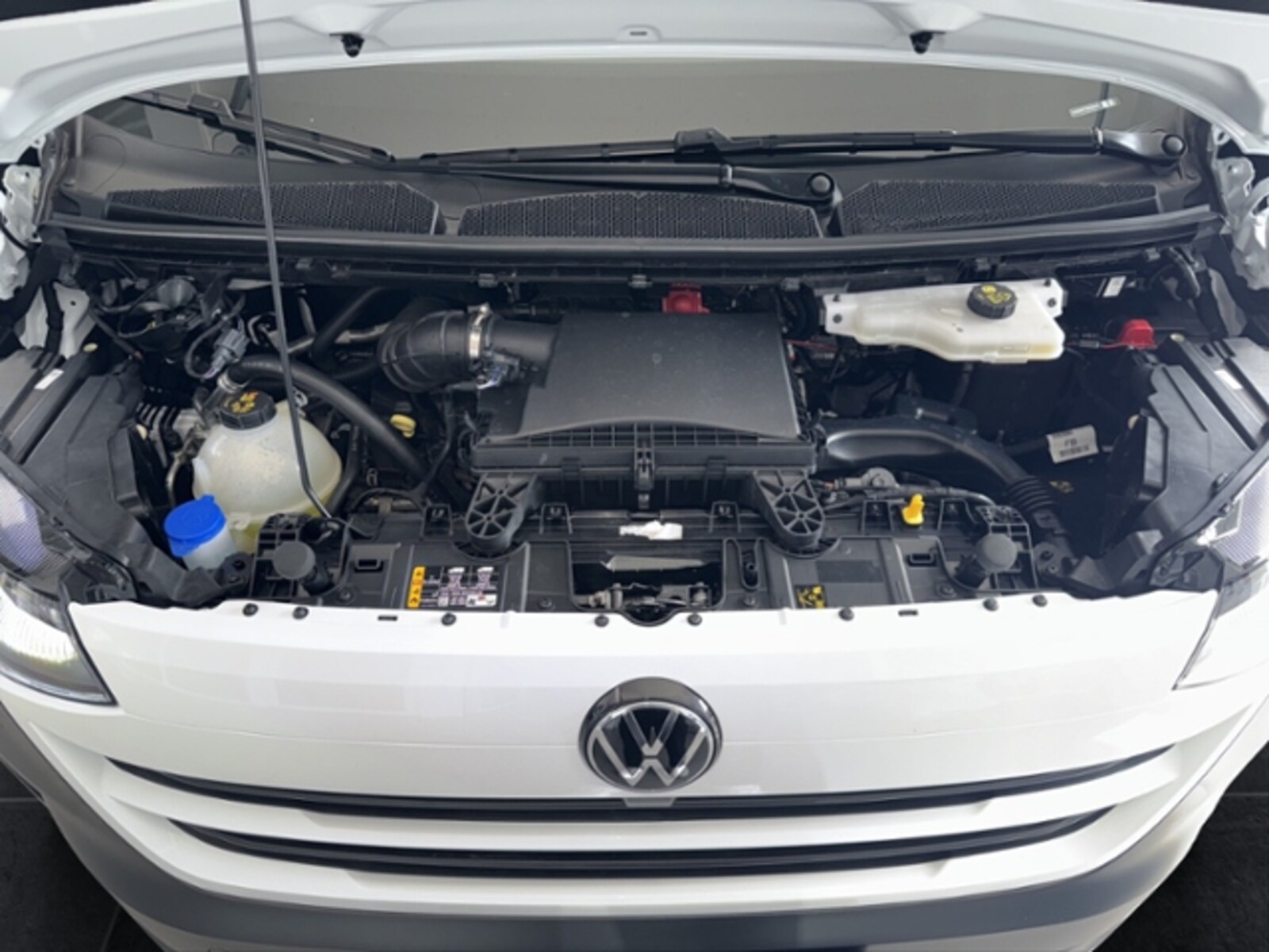 Volkswagen Transporter Kasten langer Radstand – Bild 22