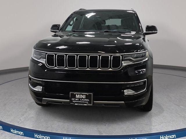 2022 Jeep Wagoneer