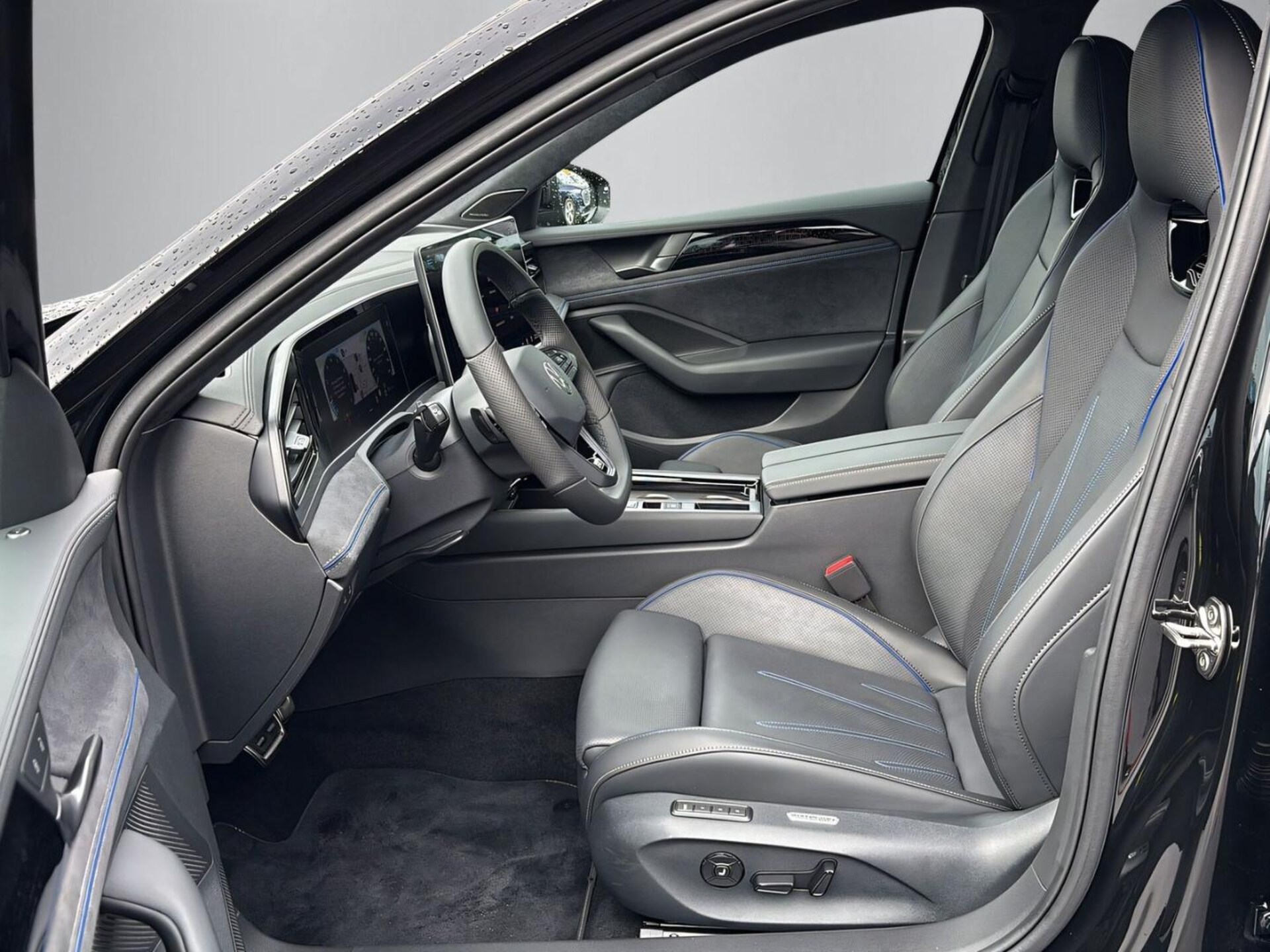 Volkswagen Passat R-Line