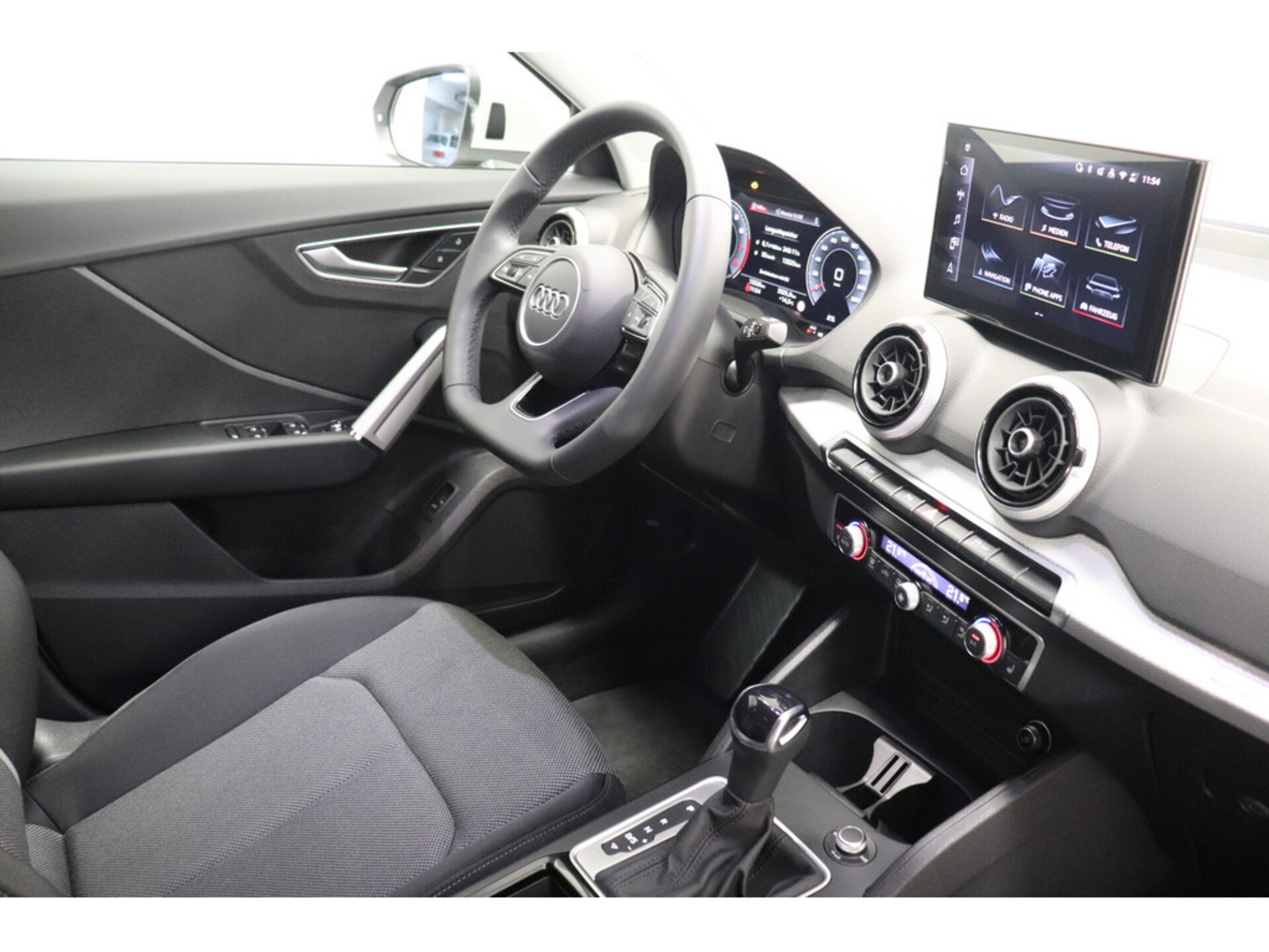 Audi Q2 S line