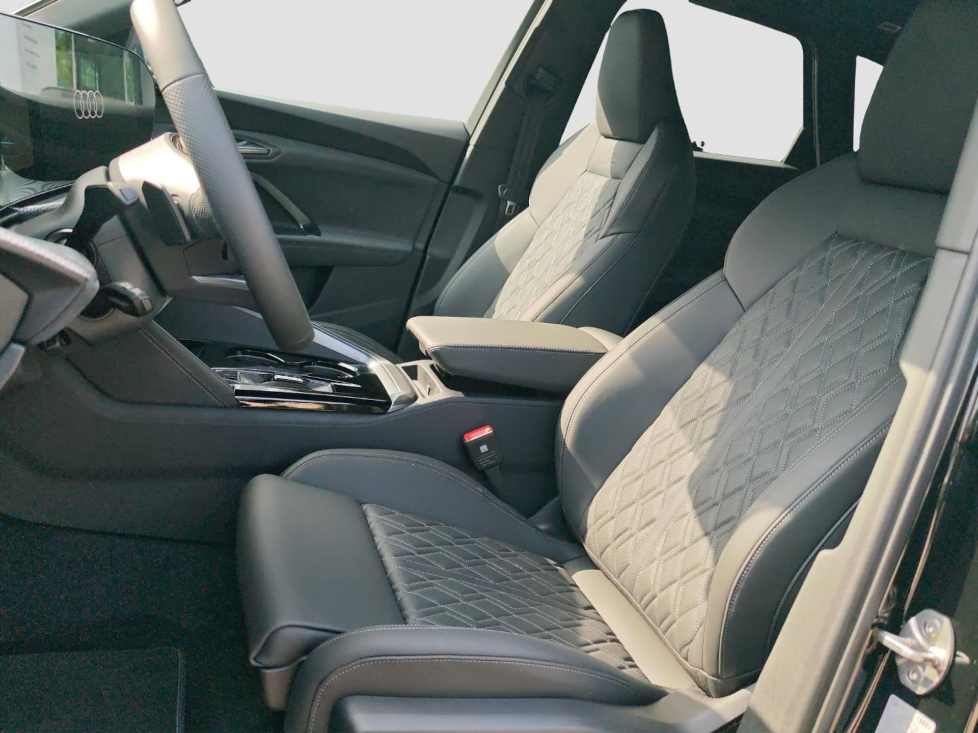 Audi SQ5 SUV edition one