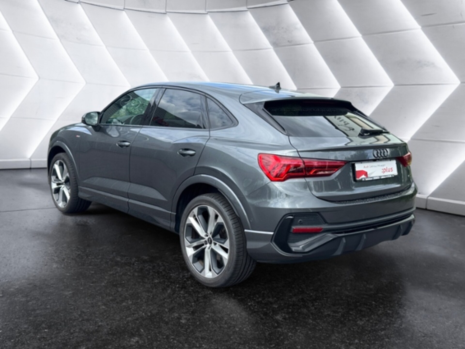 Audi Q3 Sportback S line