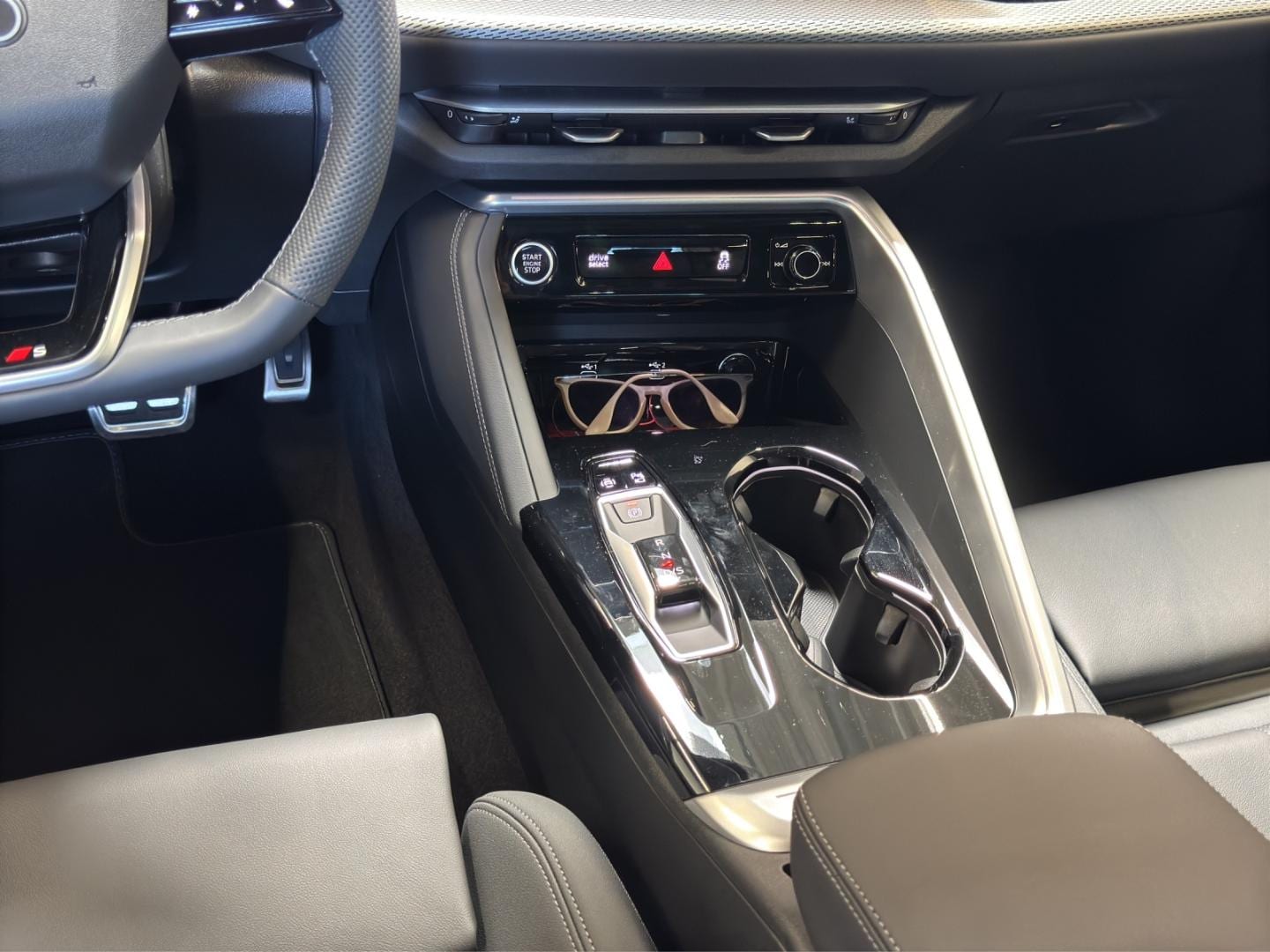 Bild über Audi Q5 Sportback TDI quattro 150 kW S tronic - für weitere Informationen kontaktieren Sie den Audi Partner
