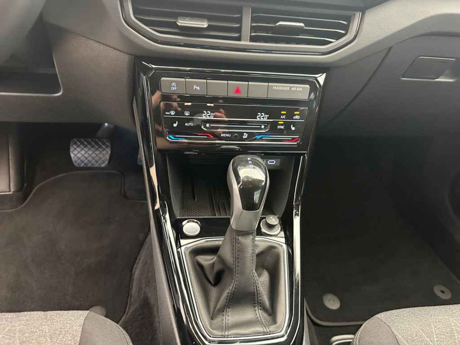 Volkswagen T-Cross – Bild 14
