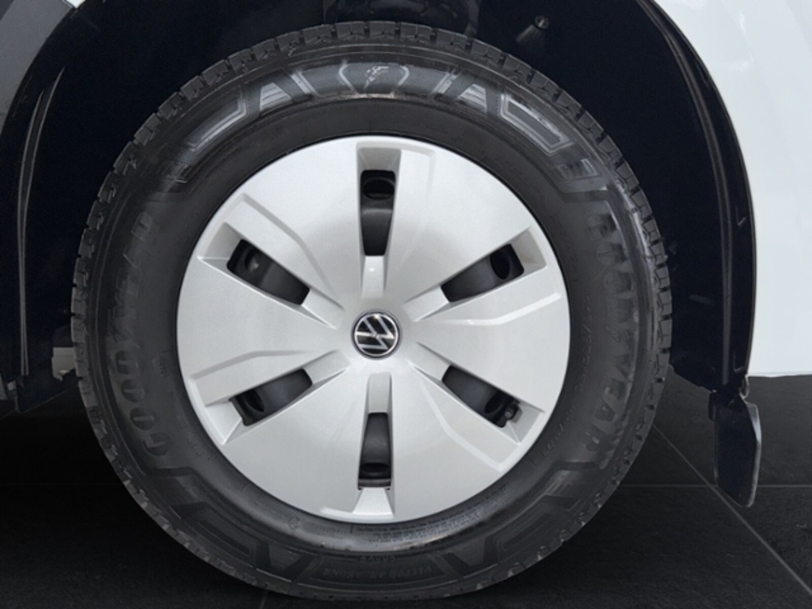Volkswagen Transporter Kasten langer Radstand – Bild 23