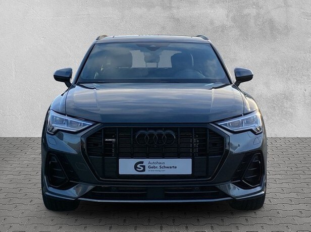 Image about Audi Q3 S line 40 TDI quattro S tronic