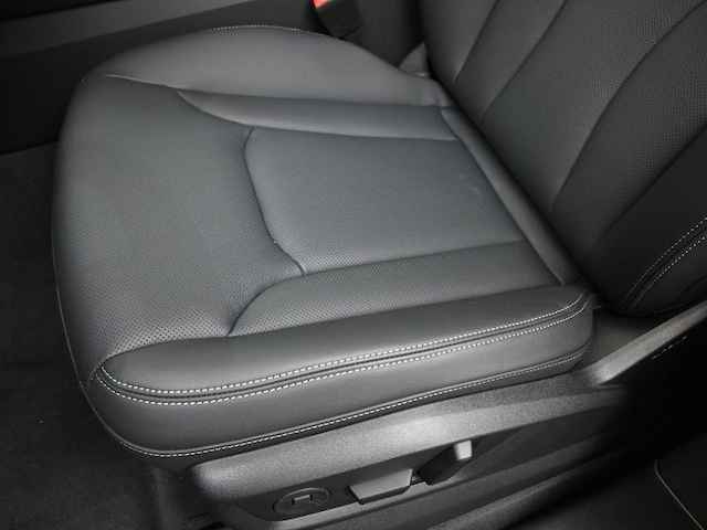 2026 Audi Q8 Premium Plus - Photo 23