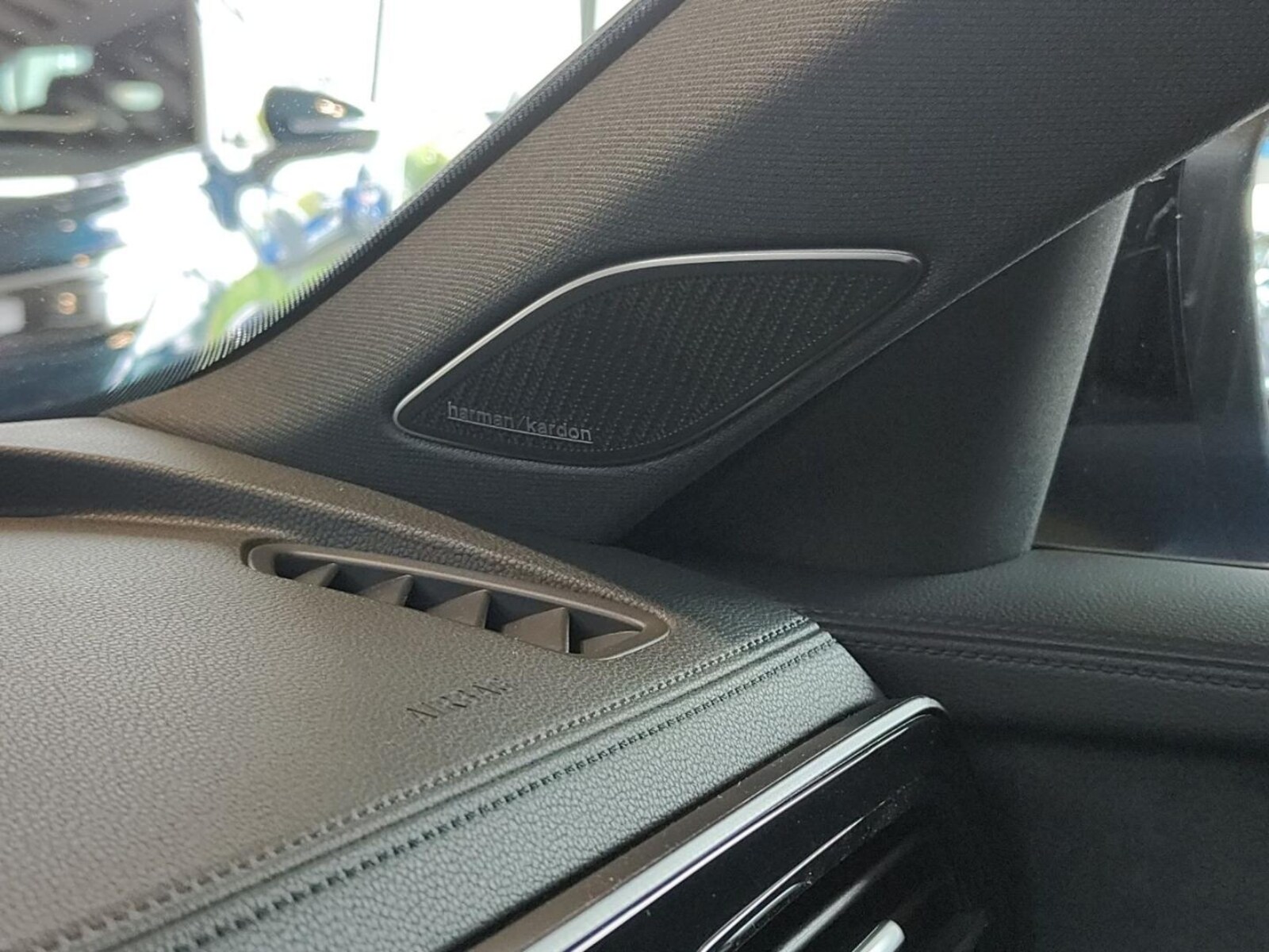 Volkswagen Passat – Bild 16