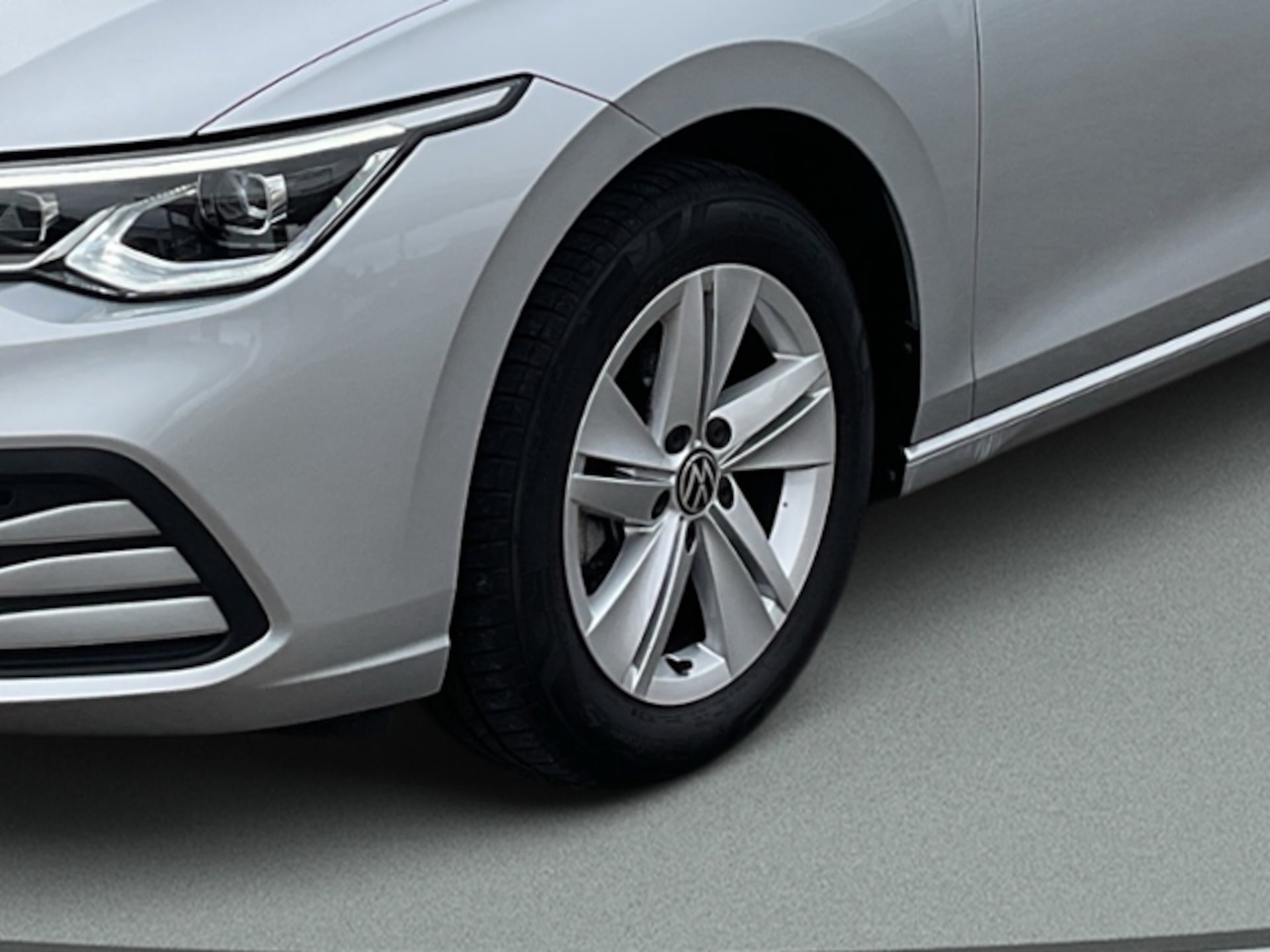 Volkswagen Golf Variant Life