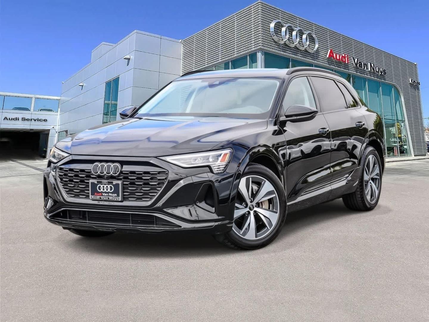 2024 Audi Q8 e-tron