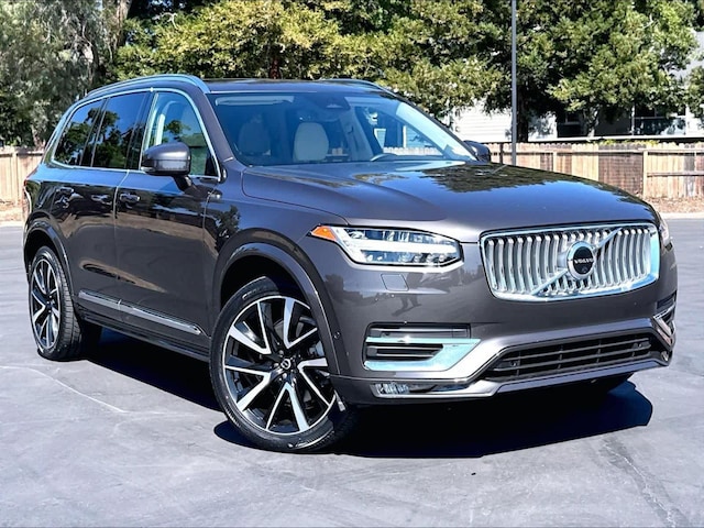 2023 Volvo XC90
