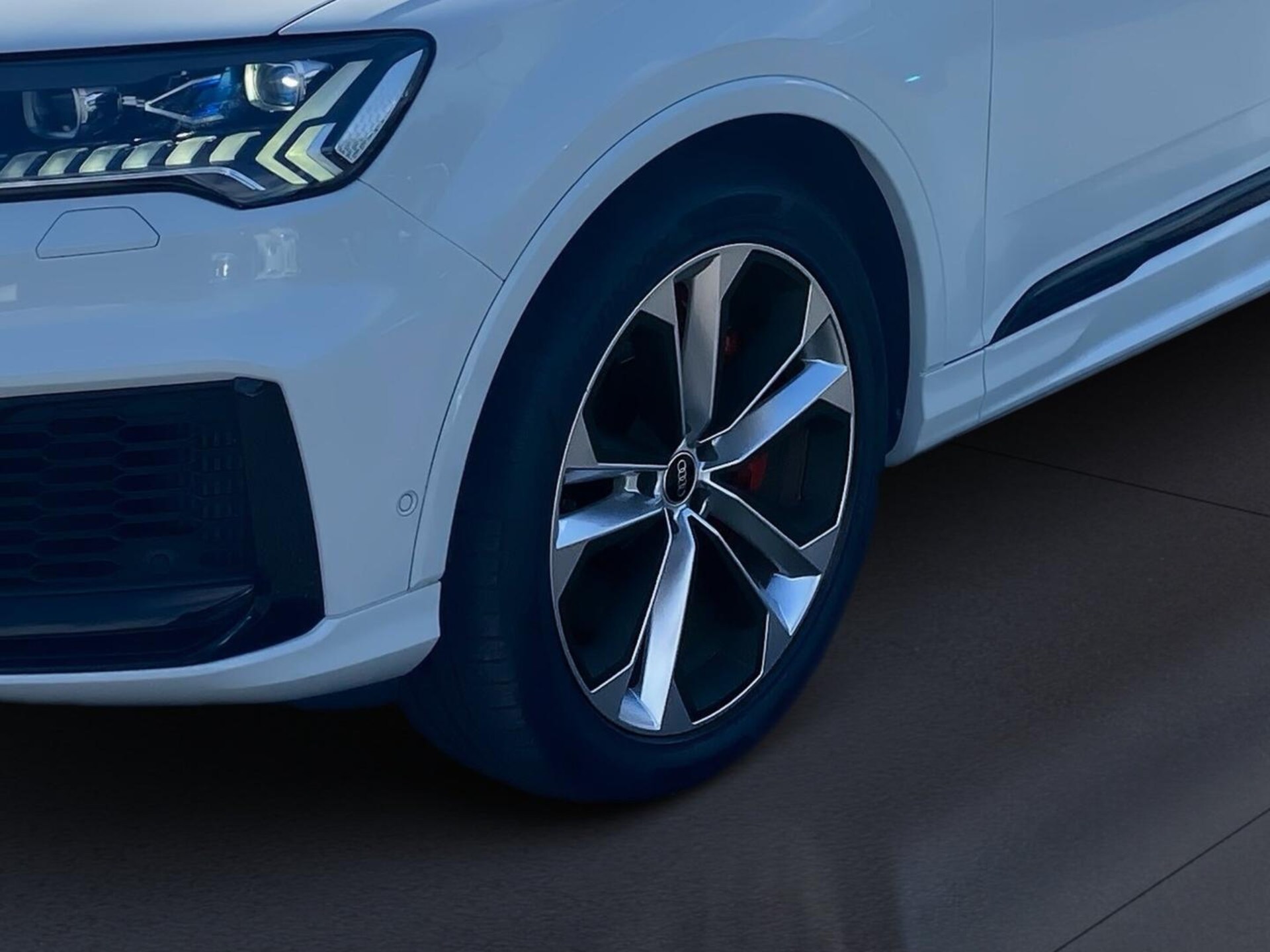 Audi Q7 SUV TFSI e S line