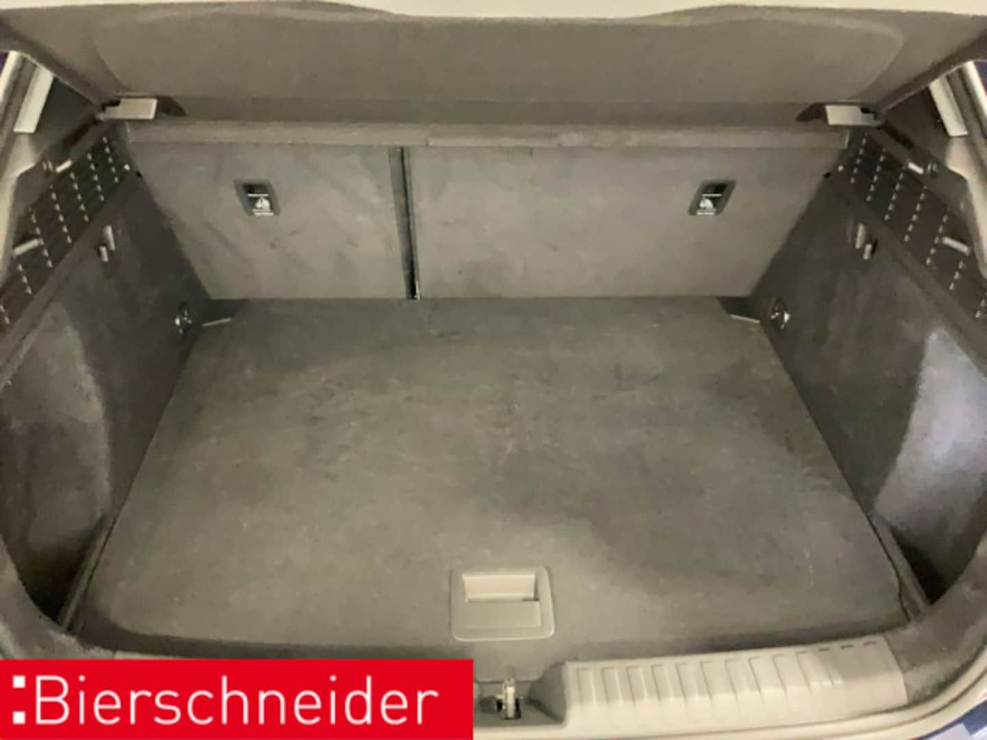 Bild über Audi A3 Sportback TFSI 110 kW S tronic - für weitere Informationen kontaktieren Sie den Audi Partner