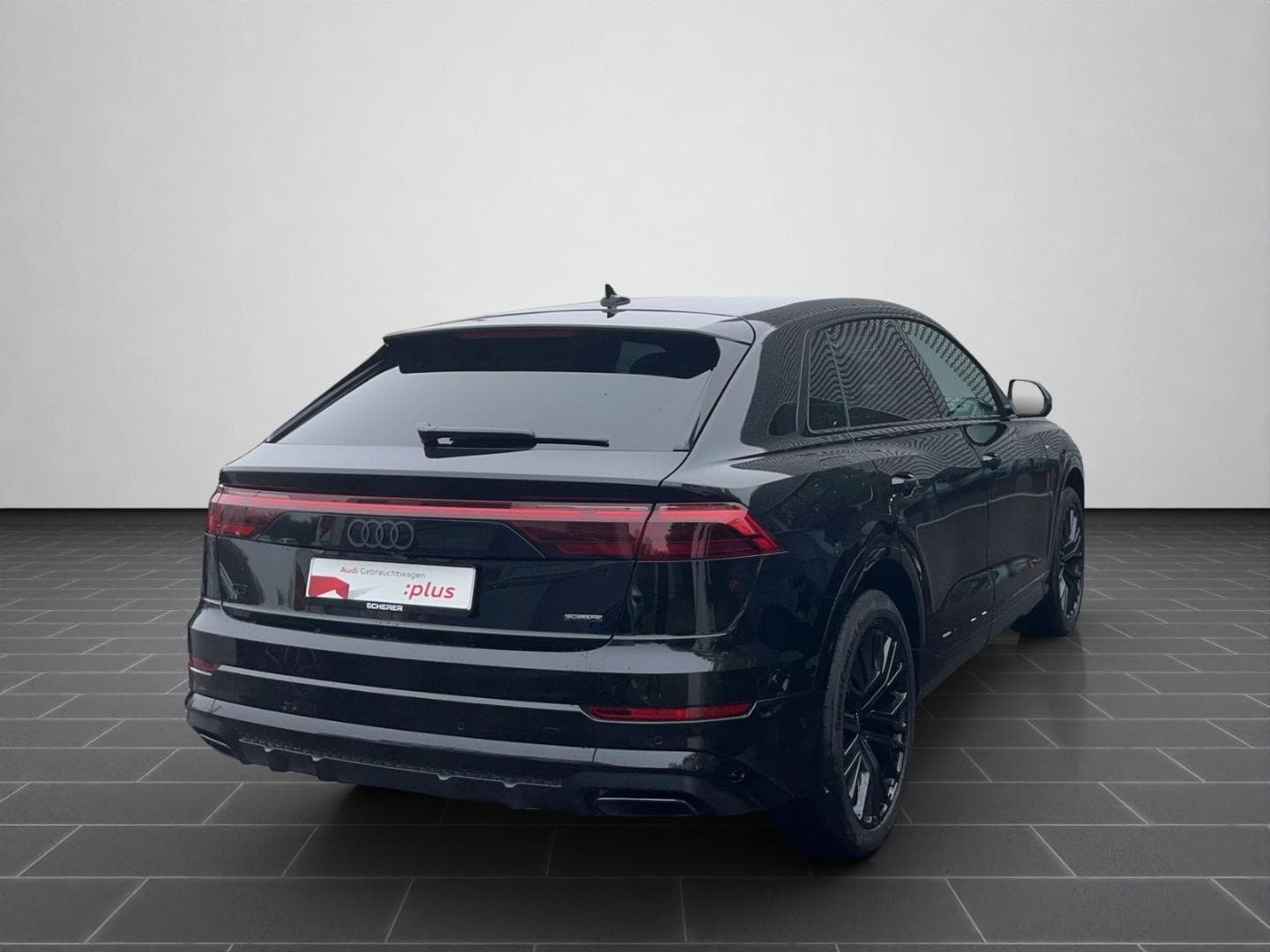 Bild über Audi Q8 SUV 50 TDI quattro tiptronic - für weitere Informationen kontaktieren Sie den Audi Partner
