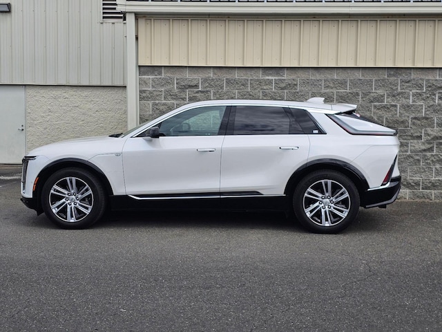 2024 Cadillac LYRIQ