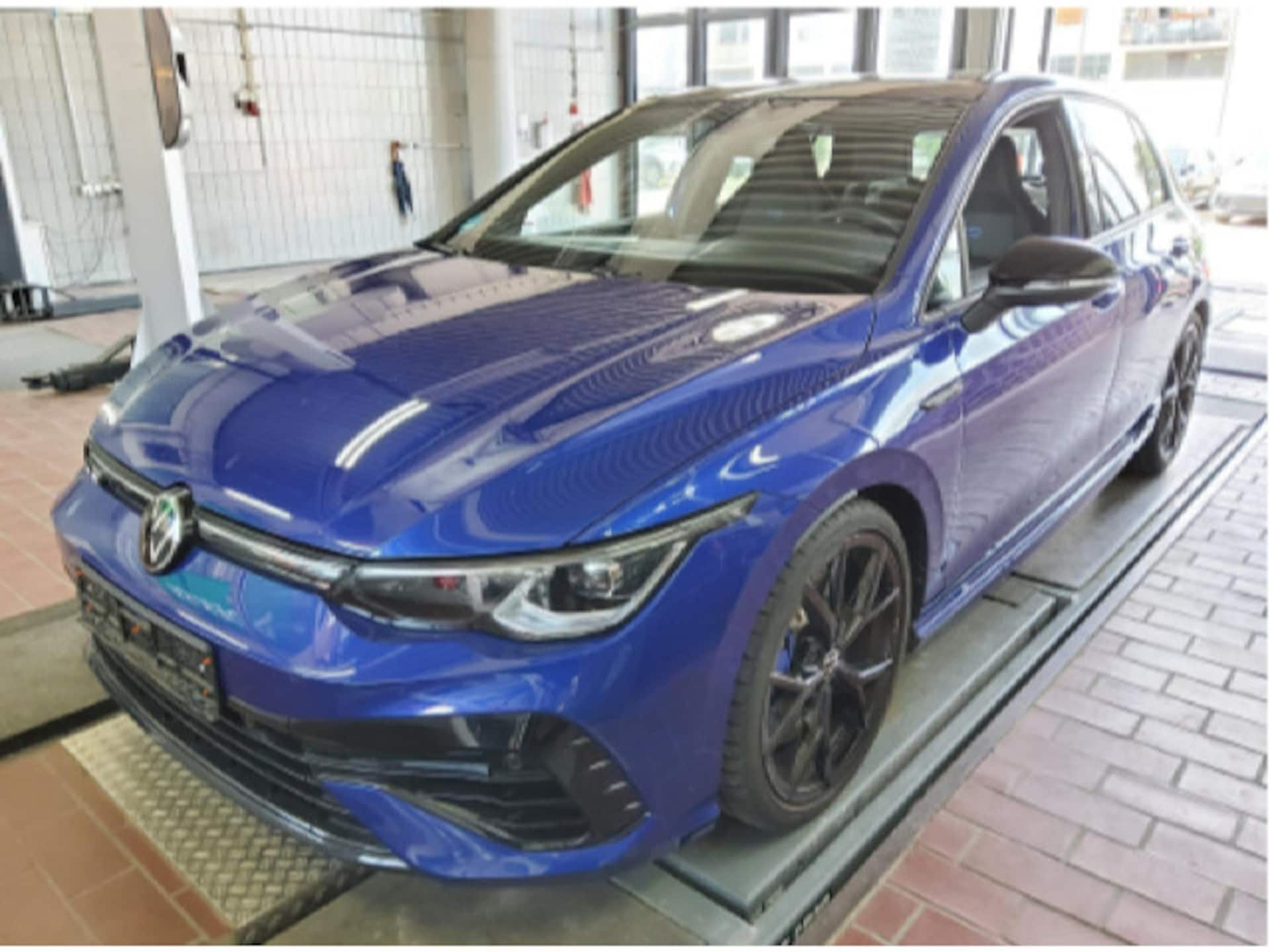 Volkswagen Golf R