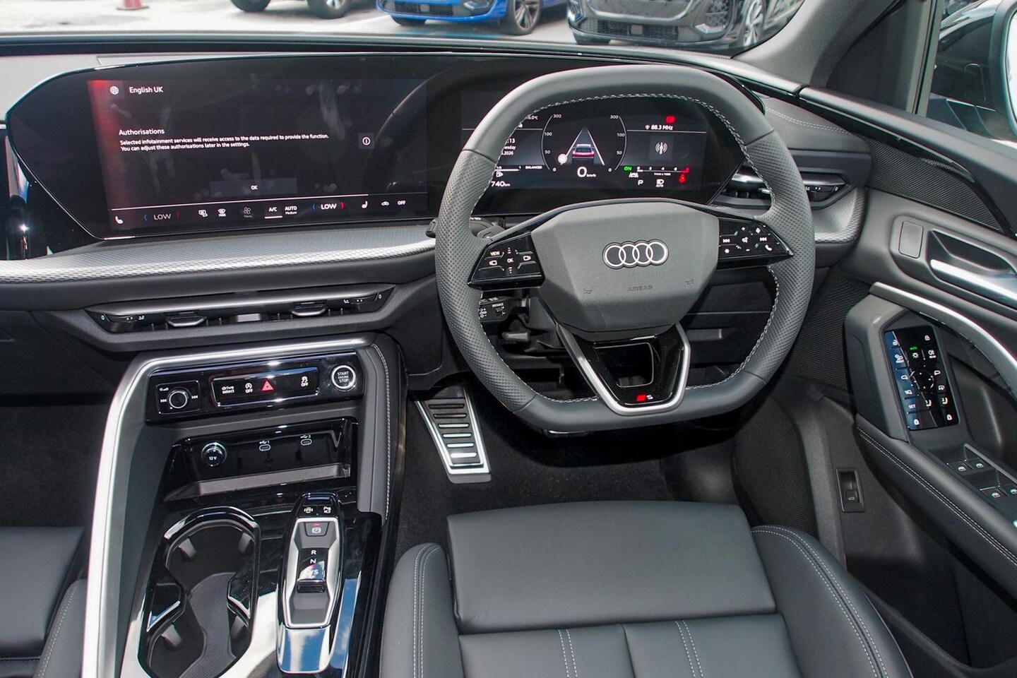 Image about Audi Q5 SUV TFSI quattro 200 kW sport